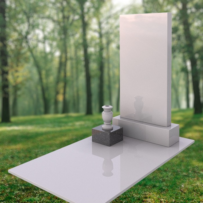 Полки на цветниках. Granum-memorial