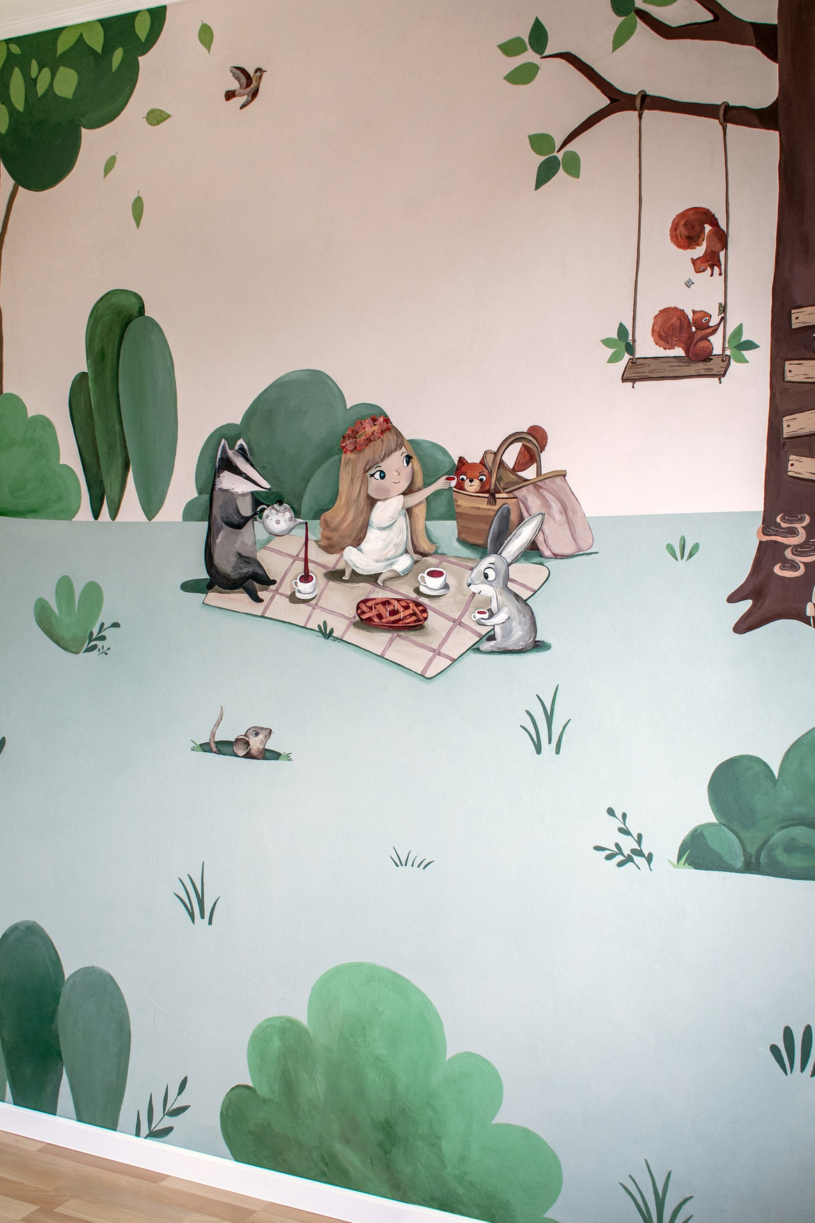 Услуги. Роспись стен и декор в детских комнатах Москва и Подмосковье