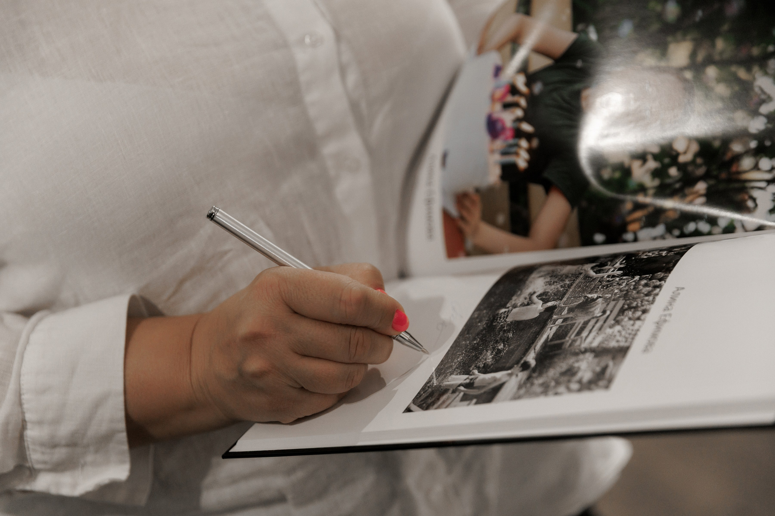 Печатный каталог выставки MFamilia. Организация фотовыставок в Петербурге и Москве, MFamilia (МФамилия)