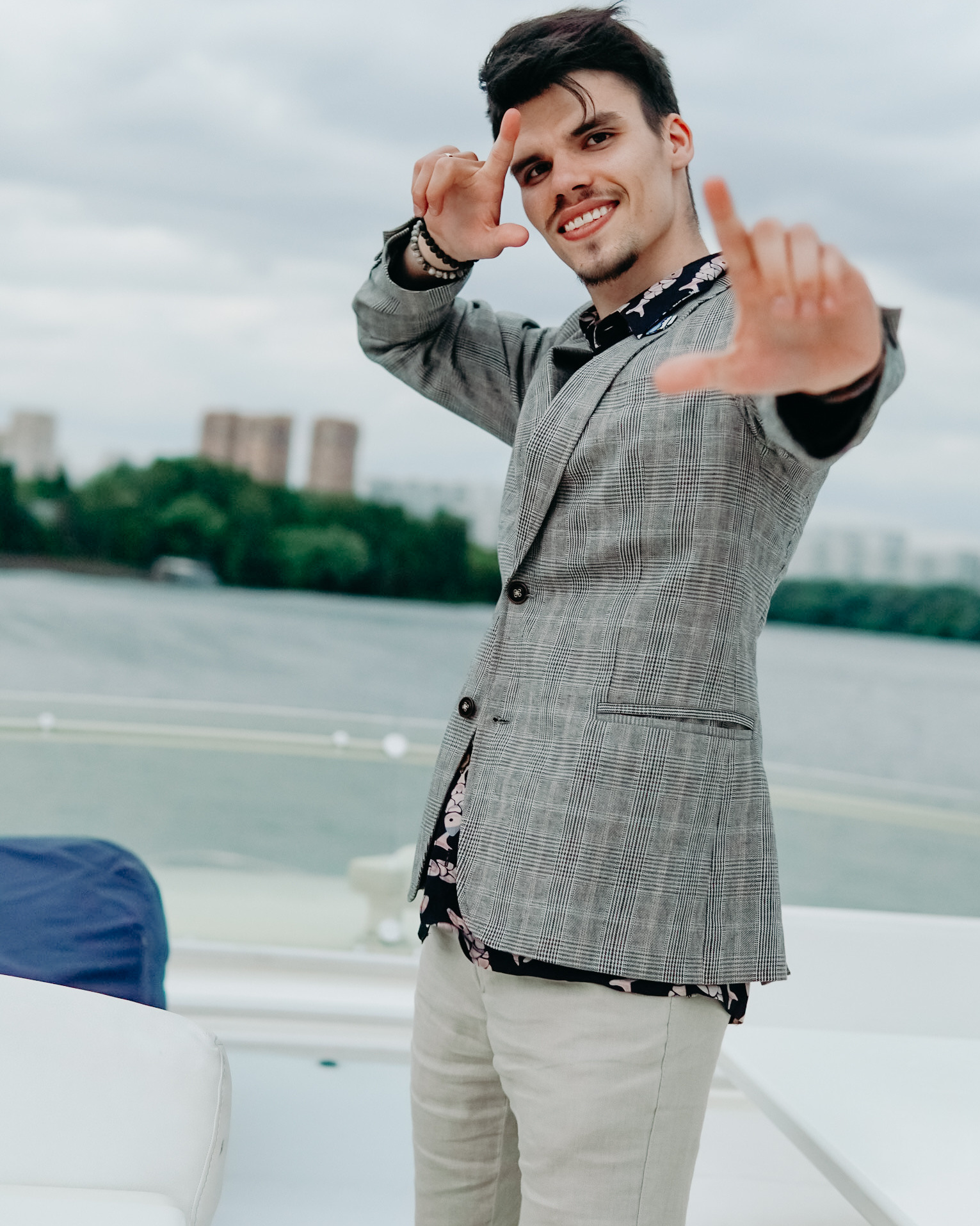 Контакты. Фото | Видео Контент Мишель Ватаманюк