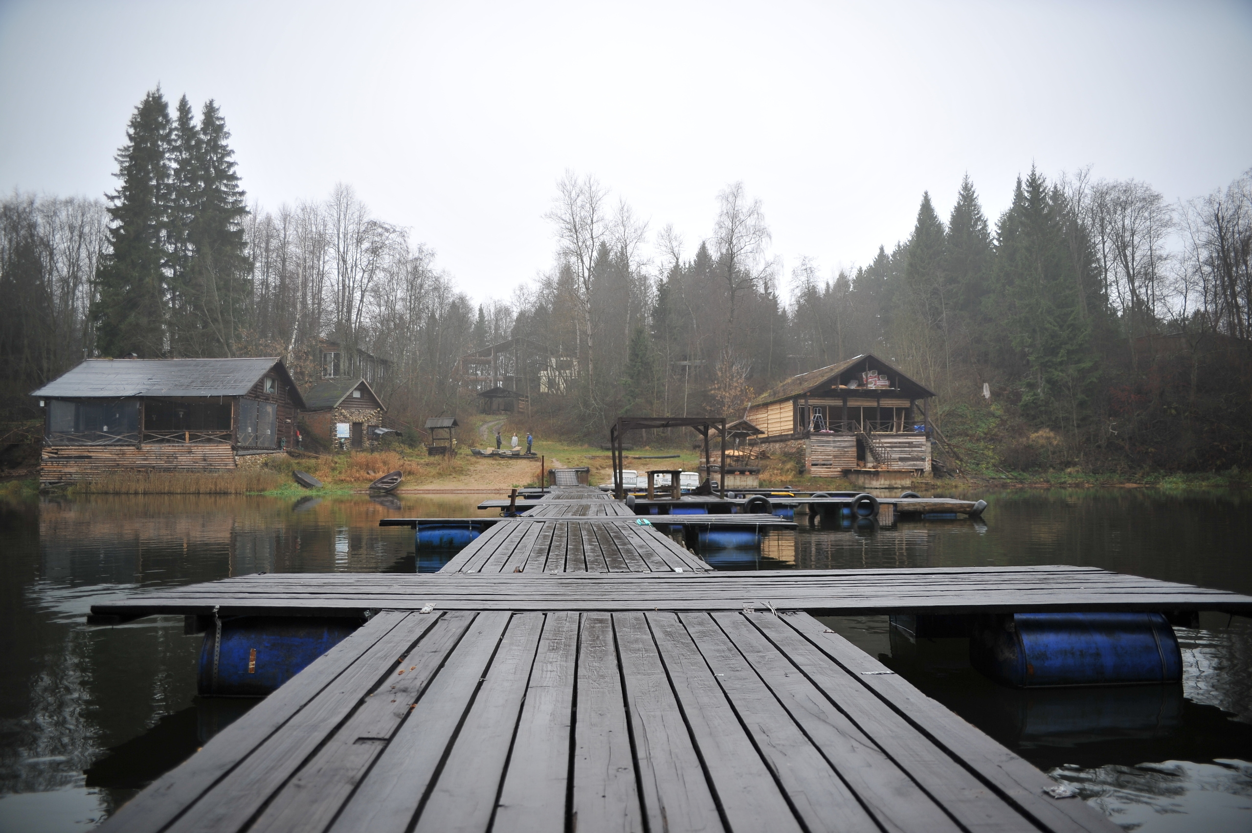 Rest in the ETHNO-PARK «FISHING HOME» HOTEL «FISHERMAN HOUSE» POS. Trusovo Mos.…. Pavel Rudomanov Photographer
