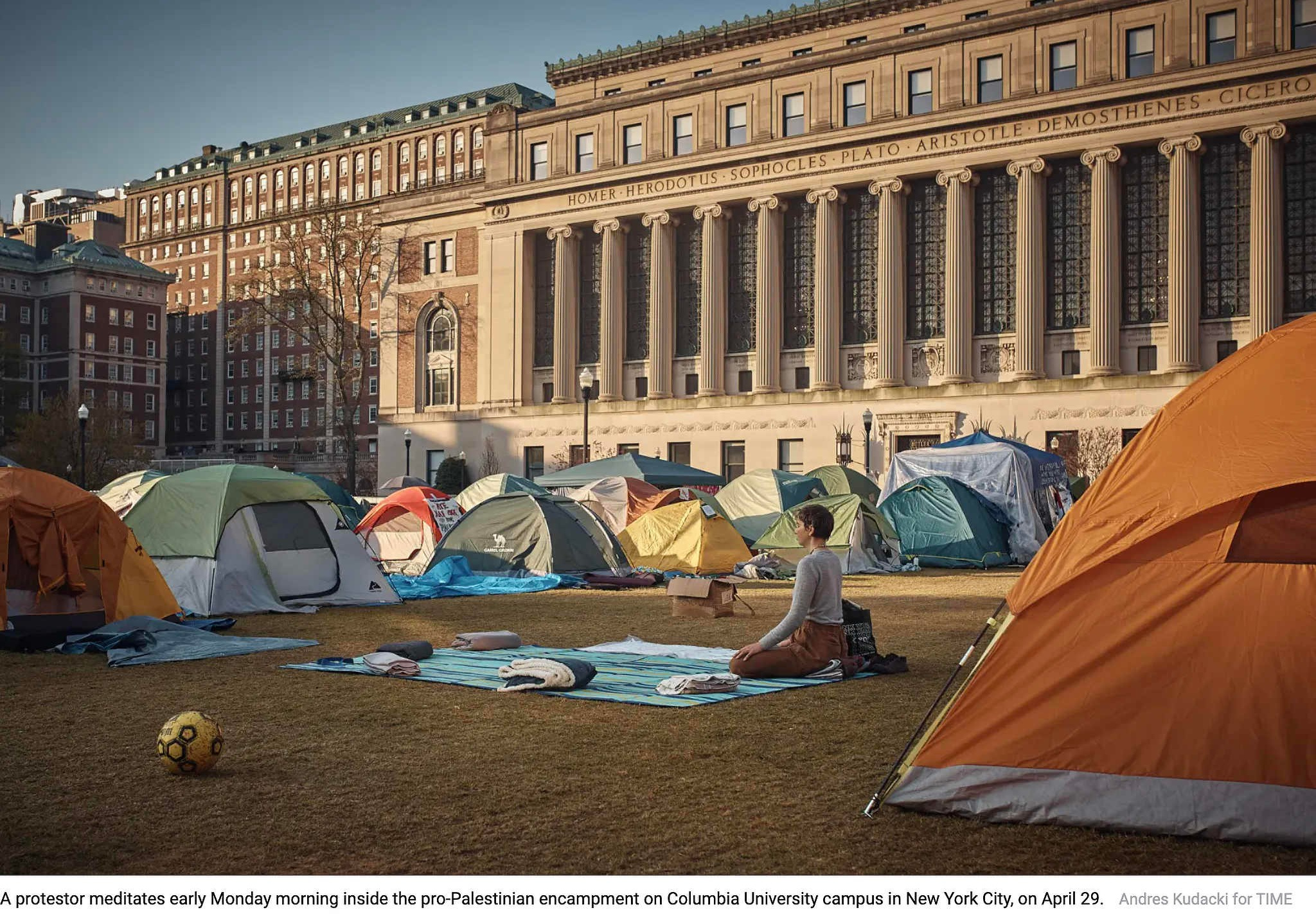 100 лучших фотографий за 2024 год. Подборка журнала Time. Фотограф Михаил Мордасов, Сочи. Мероприятия, портреты, спорт, репортаж