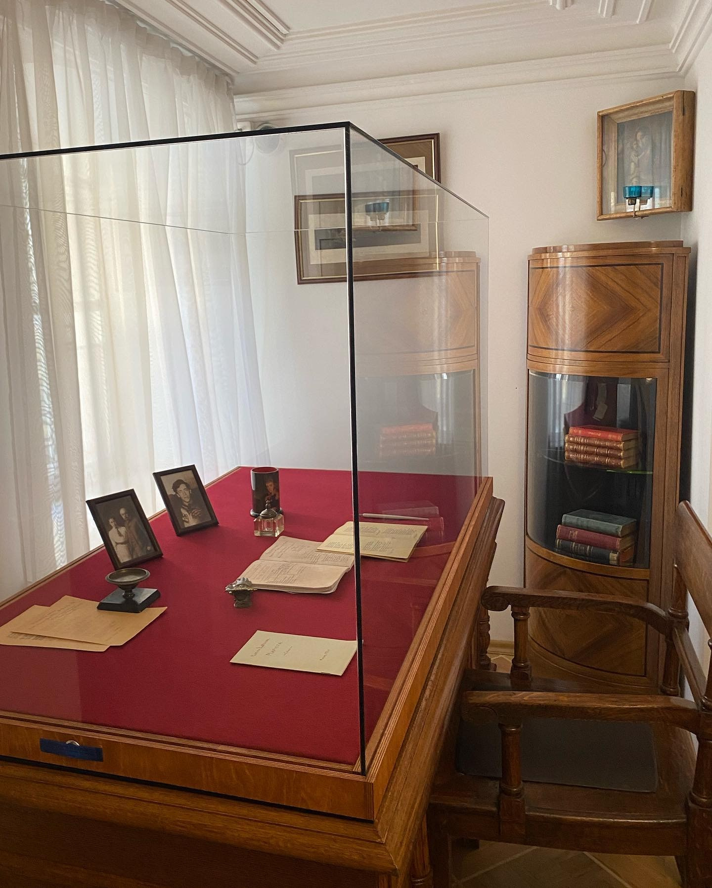 Музеи. Экскурсовод по Москве Беляева Валентина