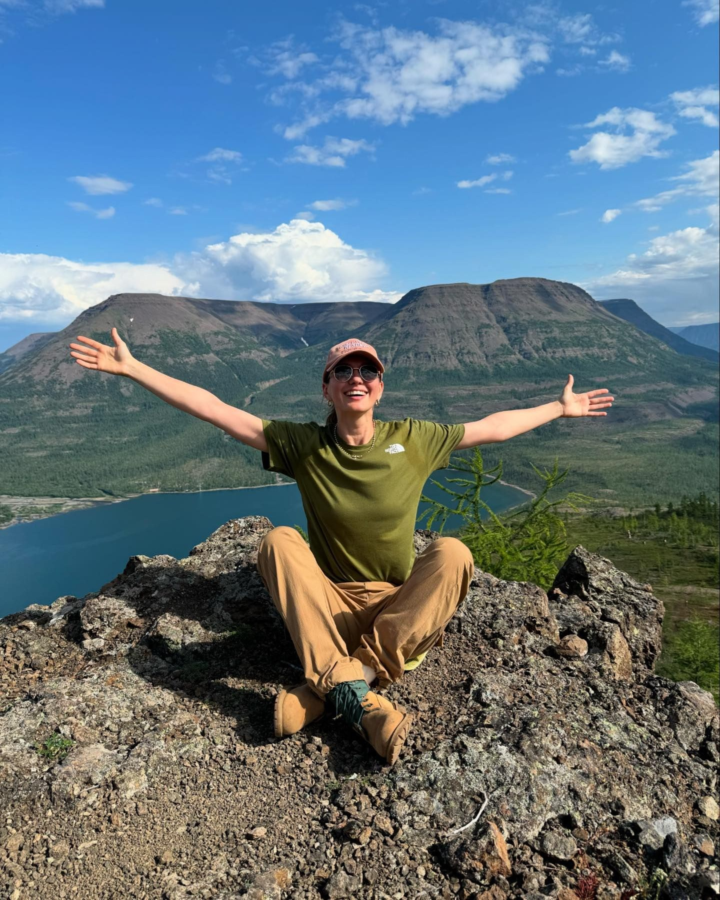 Rest Place — Авторские туры по России с комфортом | Корпоративные и индивидуальные туры | Камчатка, Мурманск, плато Путорана, Алтай, Байкал