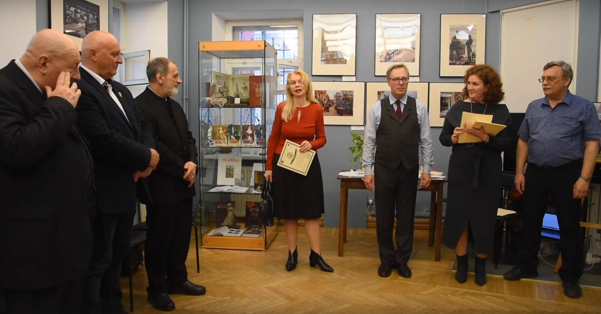 Фотовыставка «Дорогой истории». Фотохудожник в Москве Виктория Лаврова Искусство авторской фотографии для Вас