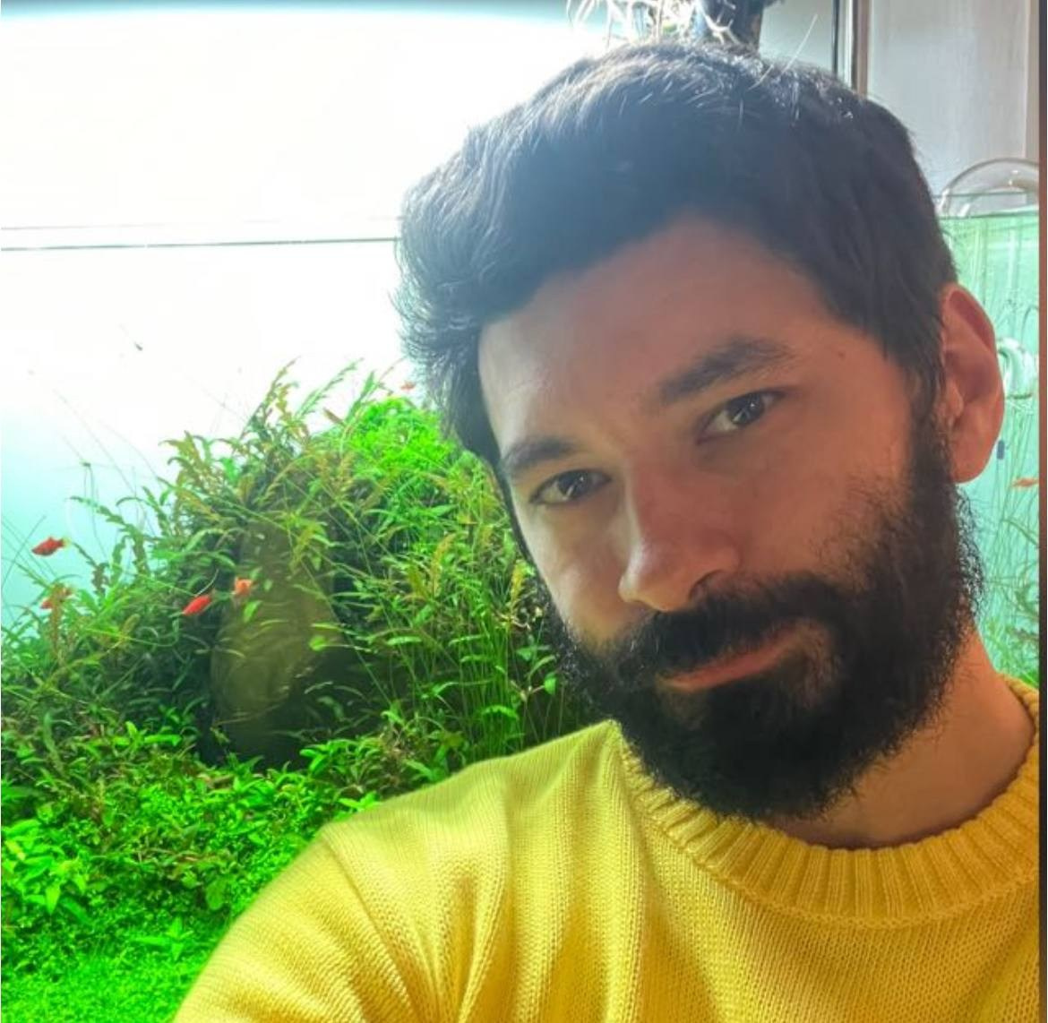 Контакты. Фотограф Максим Ерёмин