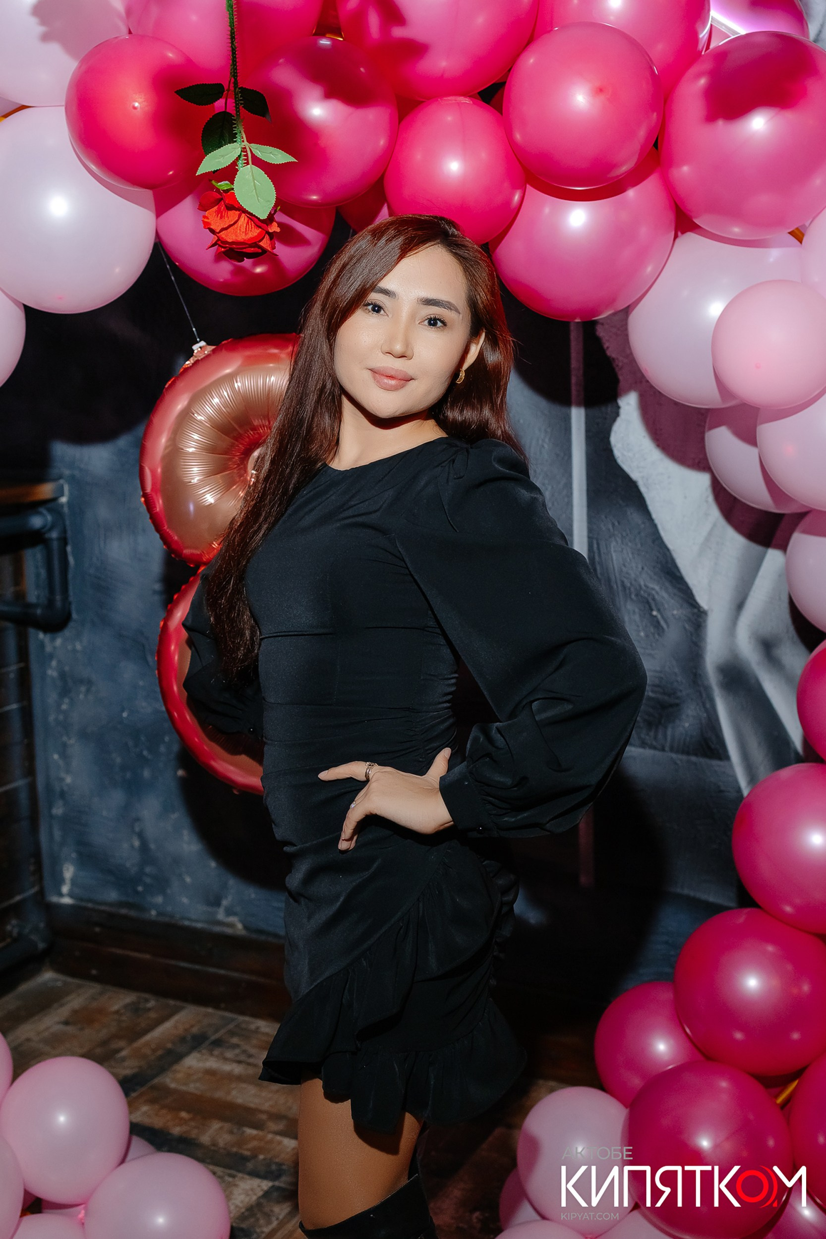 V12 (karaoke). Актобе Кипятком