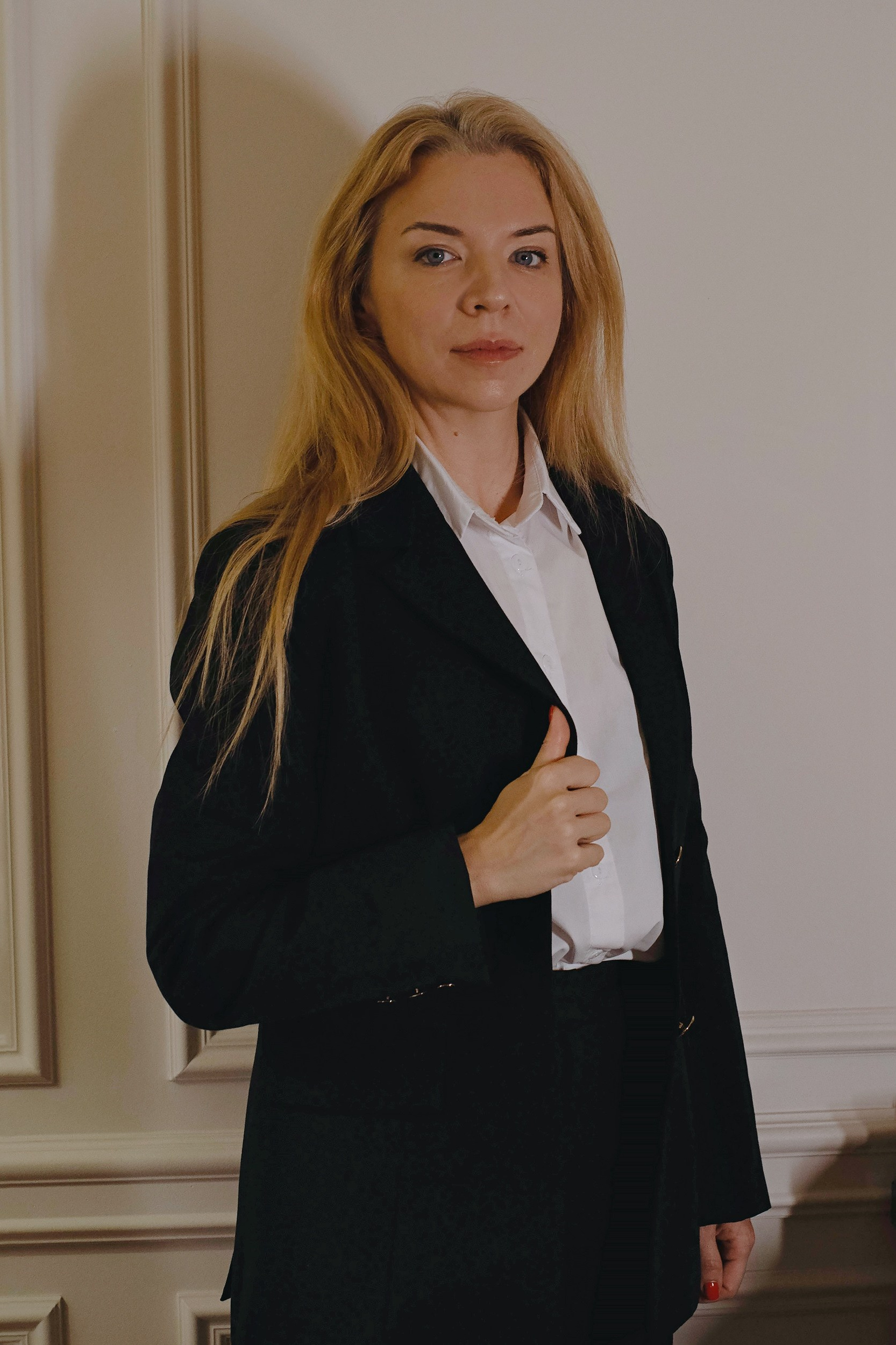 Portrait photographer Oksana Prikhodko. Portrait photographer Oxana Prikhodko