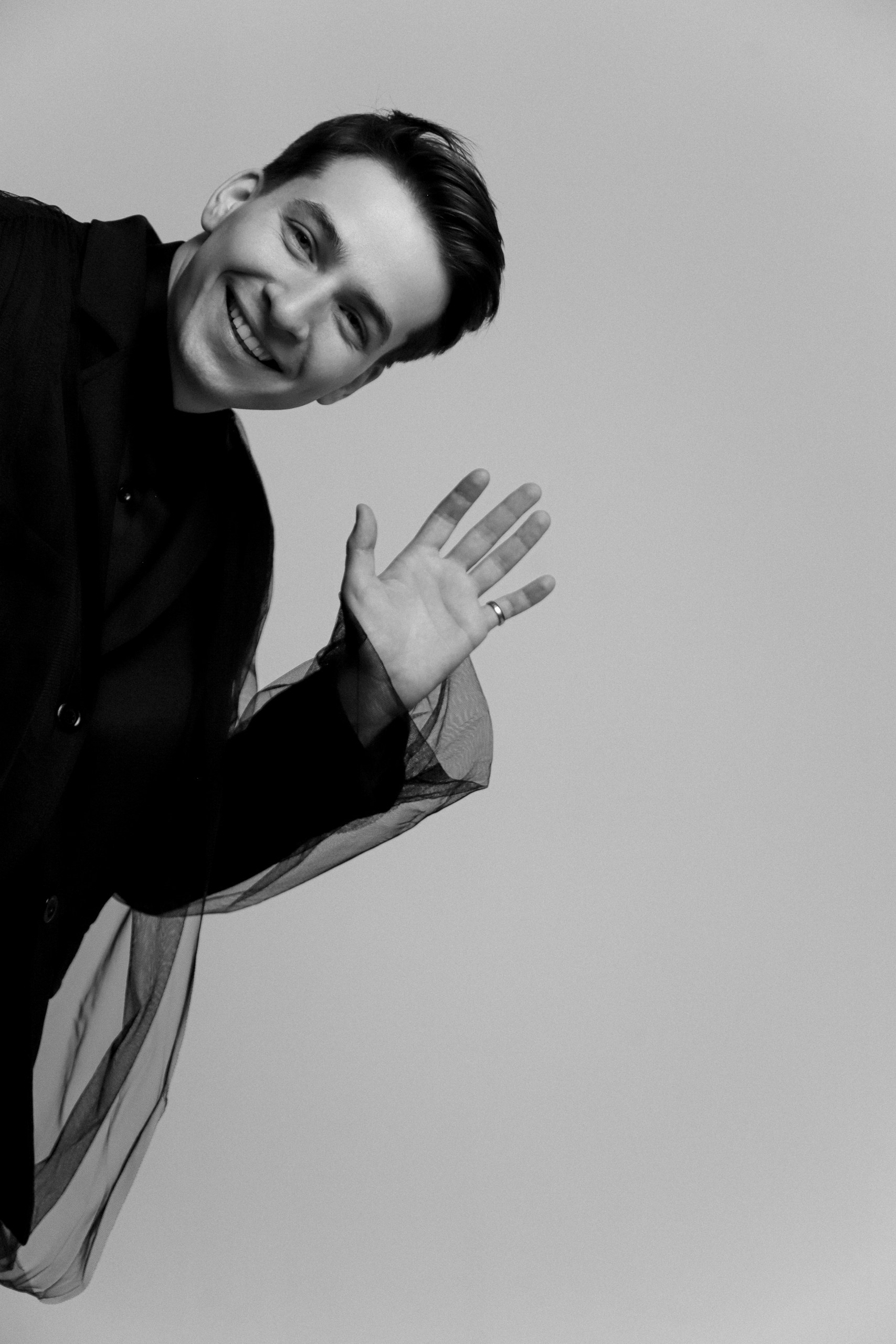 КОНТАКТЫ. Шумега Василий — амбассадор вайбовых вечеринок