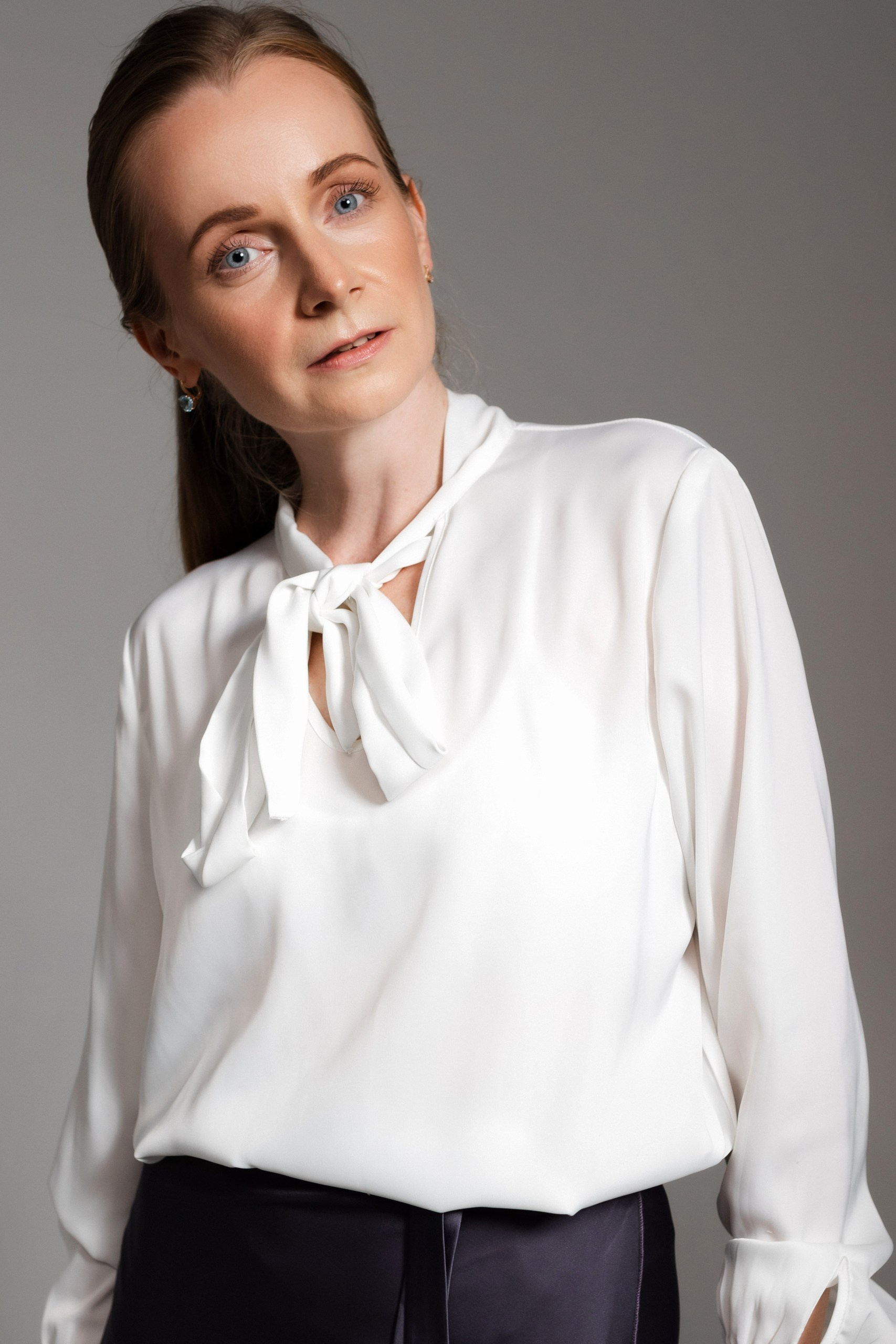 Модель Марина Доглядная. Фотограф Марина Доглядная Челябинск фотосессии с лошадьми, мотоциклами