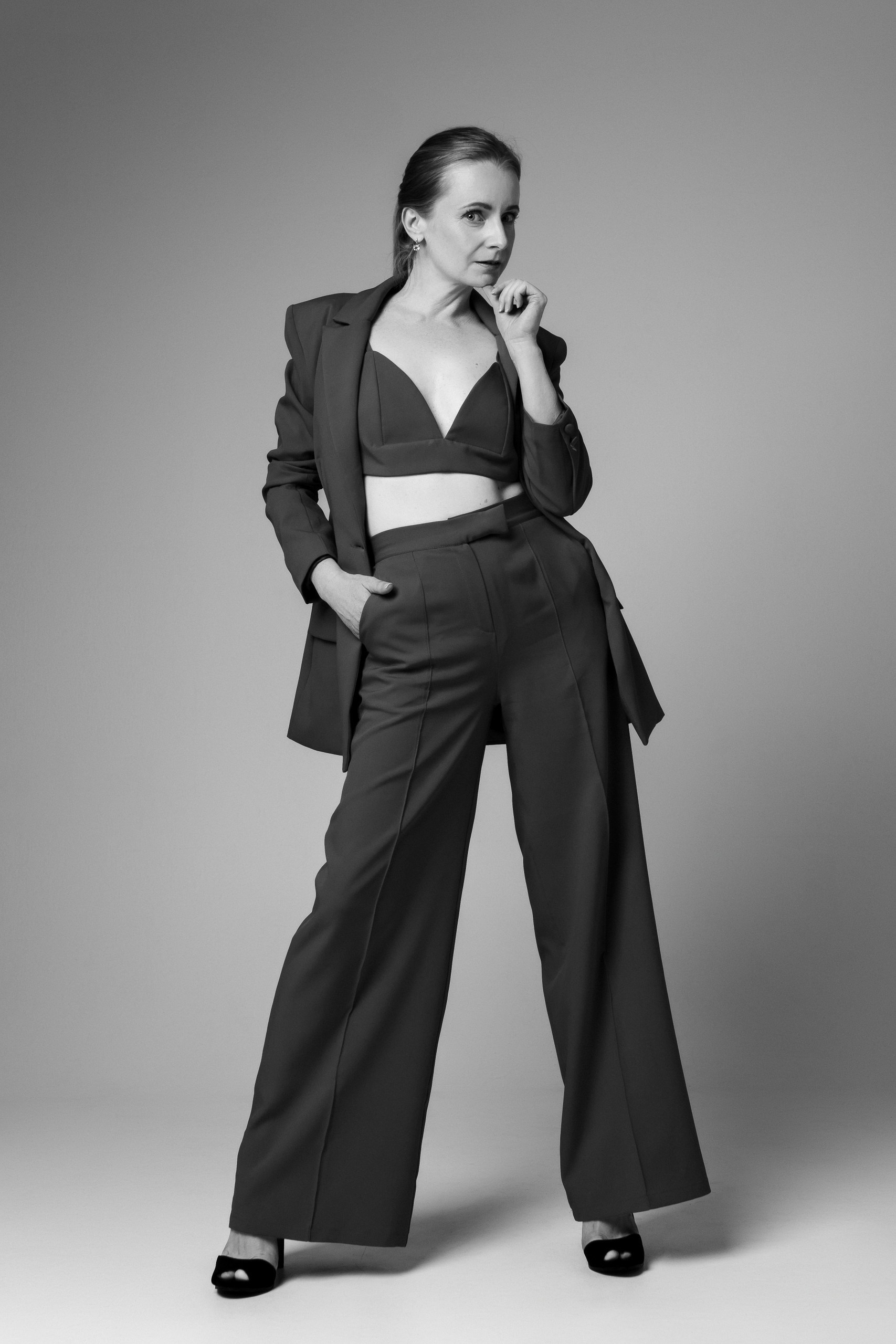 Модель Марина Доглядная. Фотограф Марина Доглядная Челябинск фотосессии с лошадьми, мотоциклами