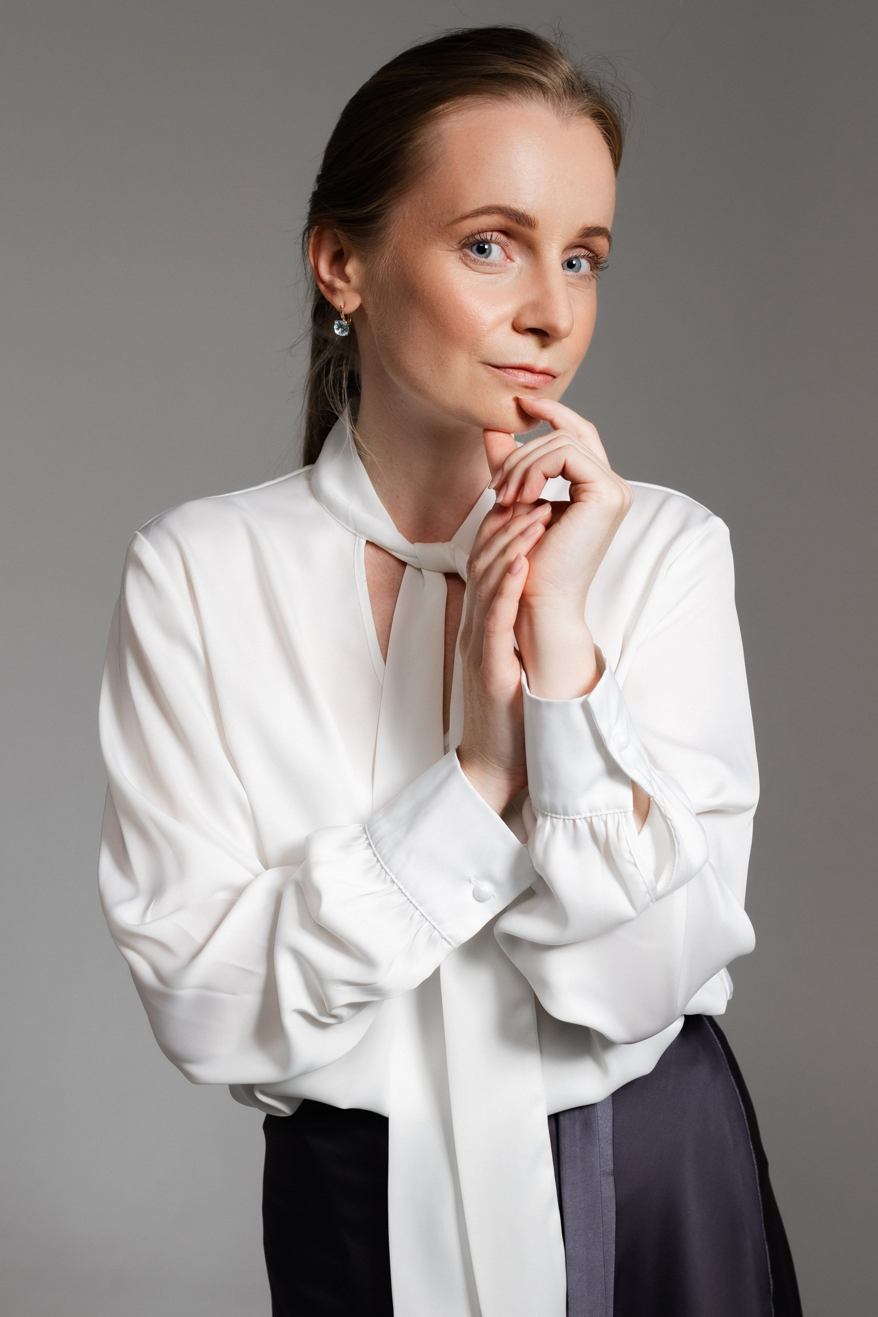 Модель Марина Доглядная. Фотограф Марина Доглядная Челябинск фотосессии с лошадьми, мотоциклами