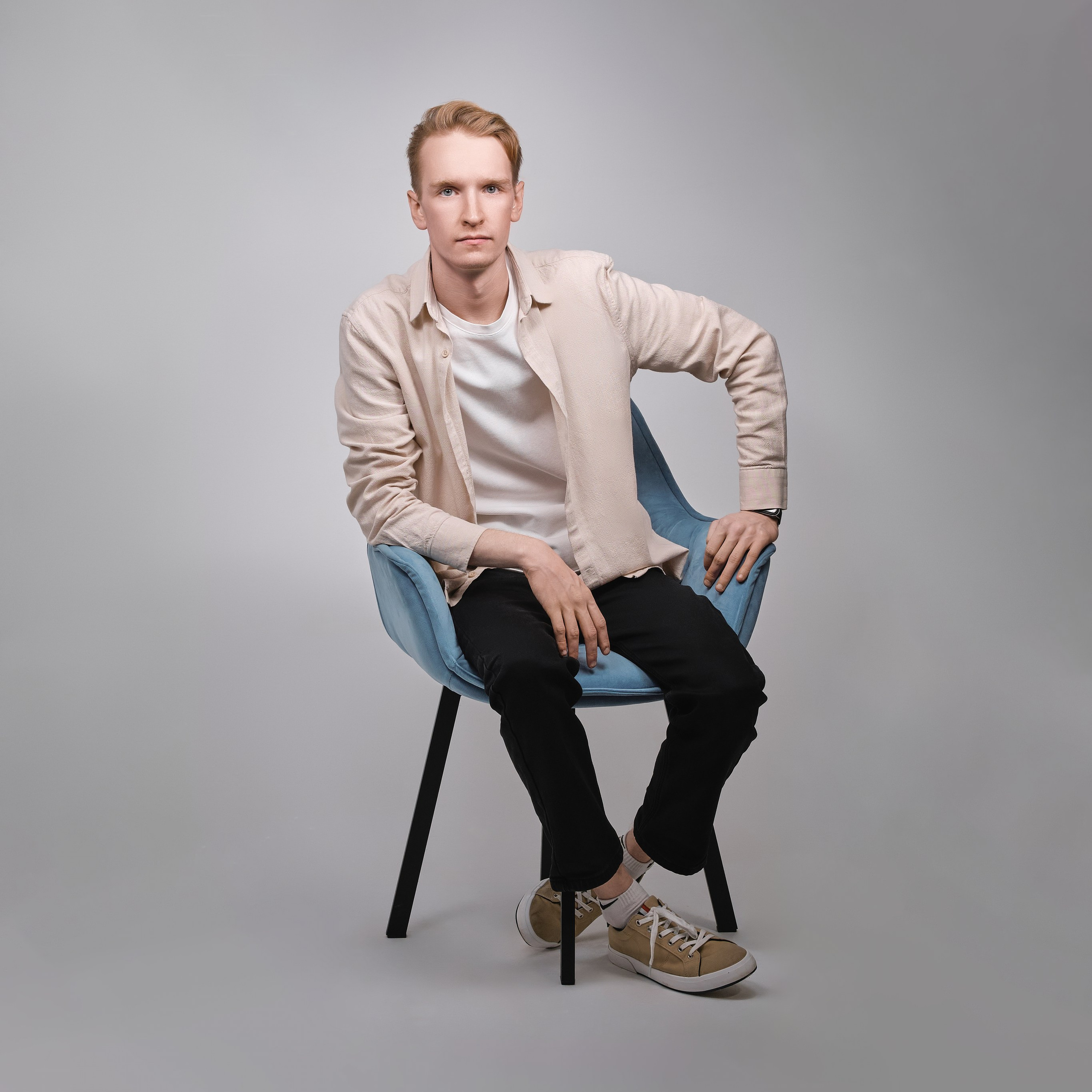 Евгений Бушманов. Съемка для портфолию. Индивидуадльная фотосессия. Фотограф Никита Максимов. Междуреченск.