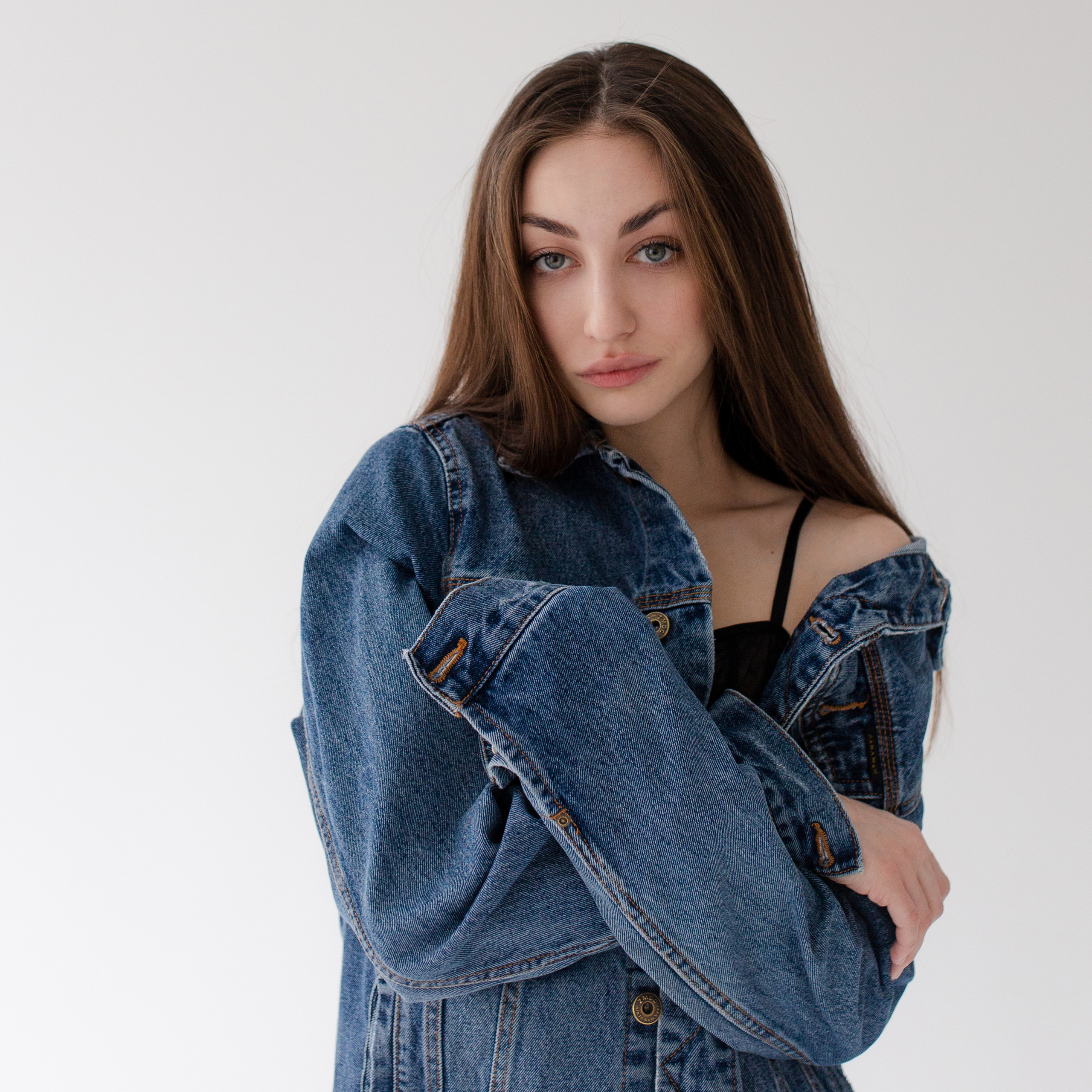 Контакты. Главная