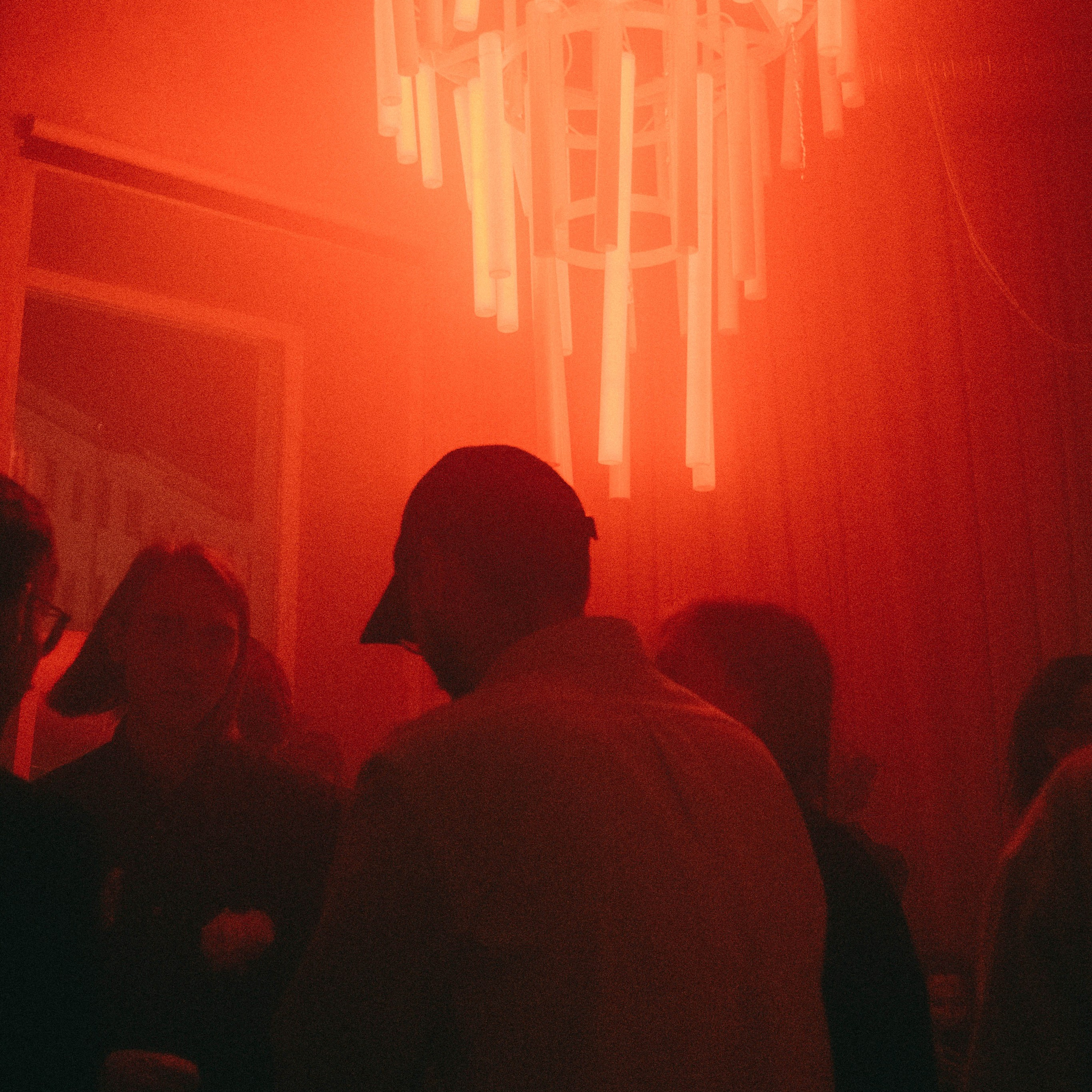 Su di me. Fotografo a Mosca con un’atmosfera notturna di foto