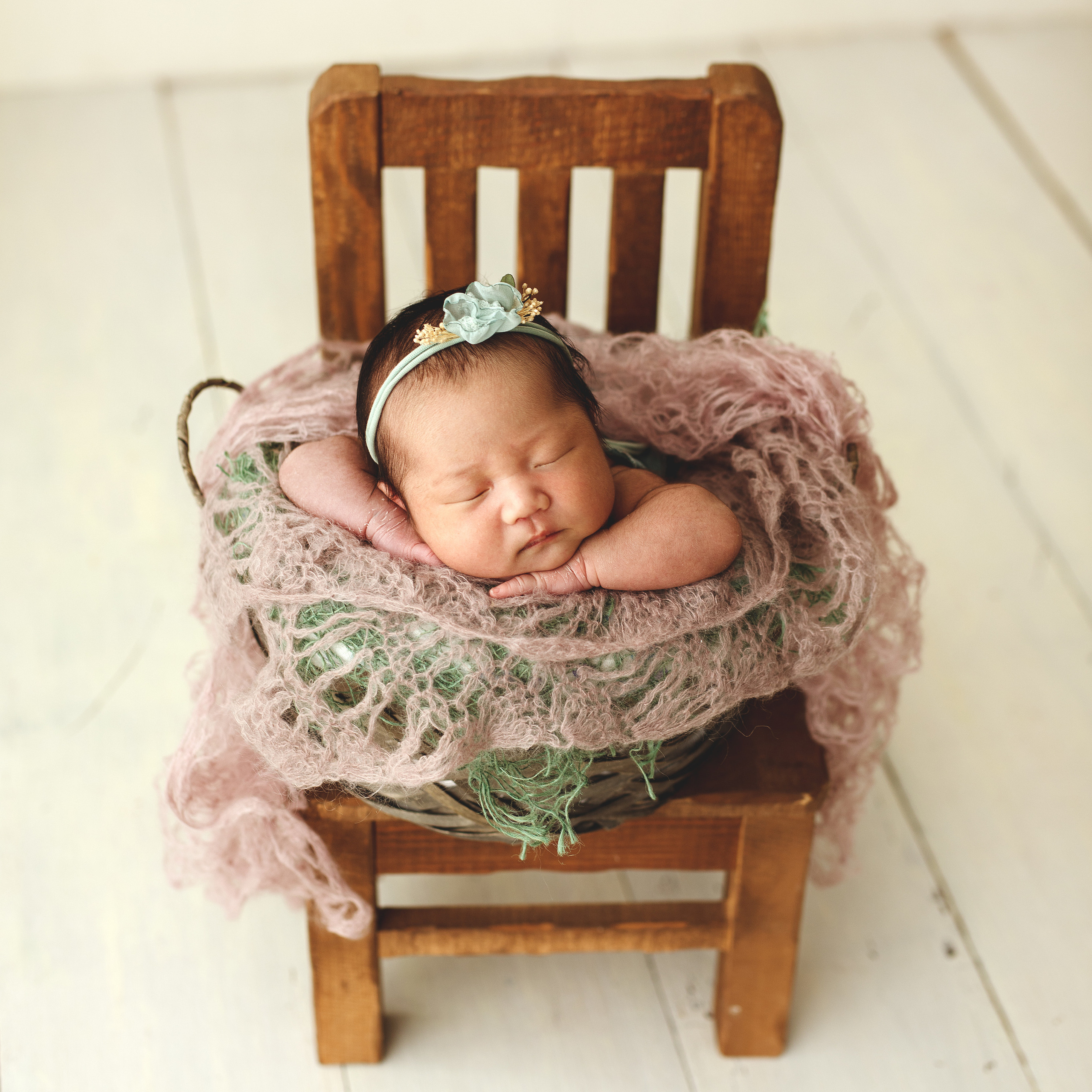 Услуги. Ньюборн фотограф Владивосток