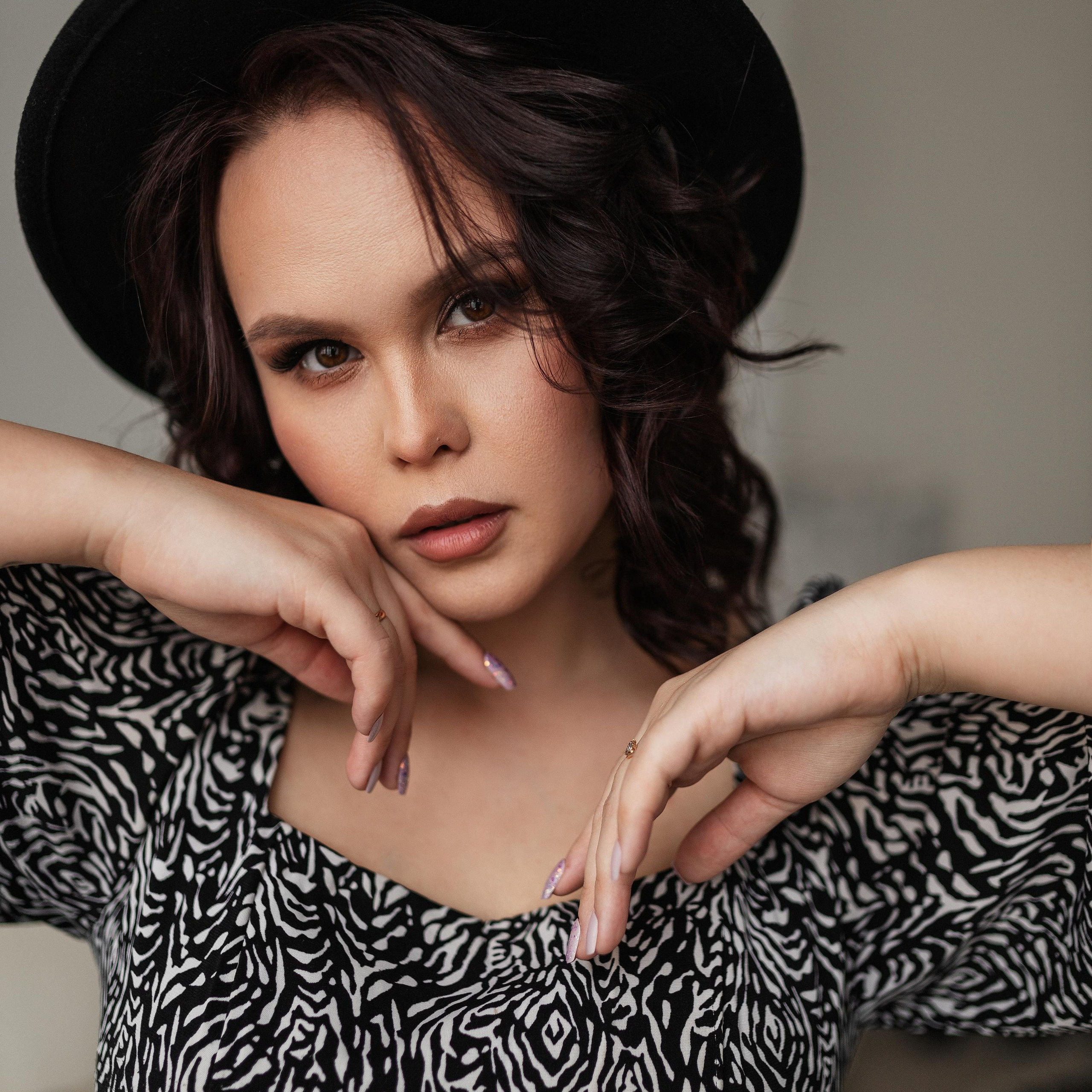 Контакты. Фотограф в Белграде Молдачева Алина