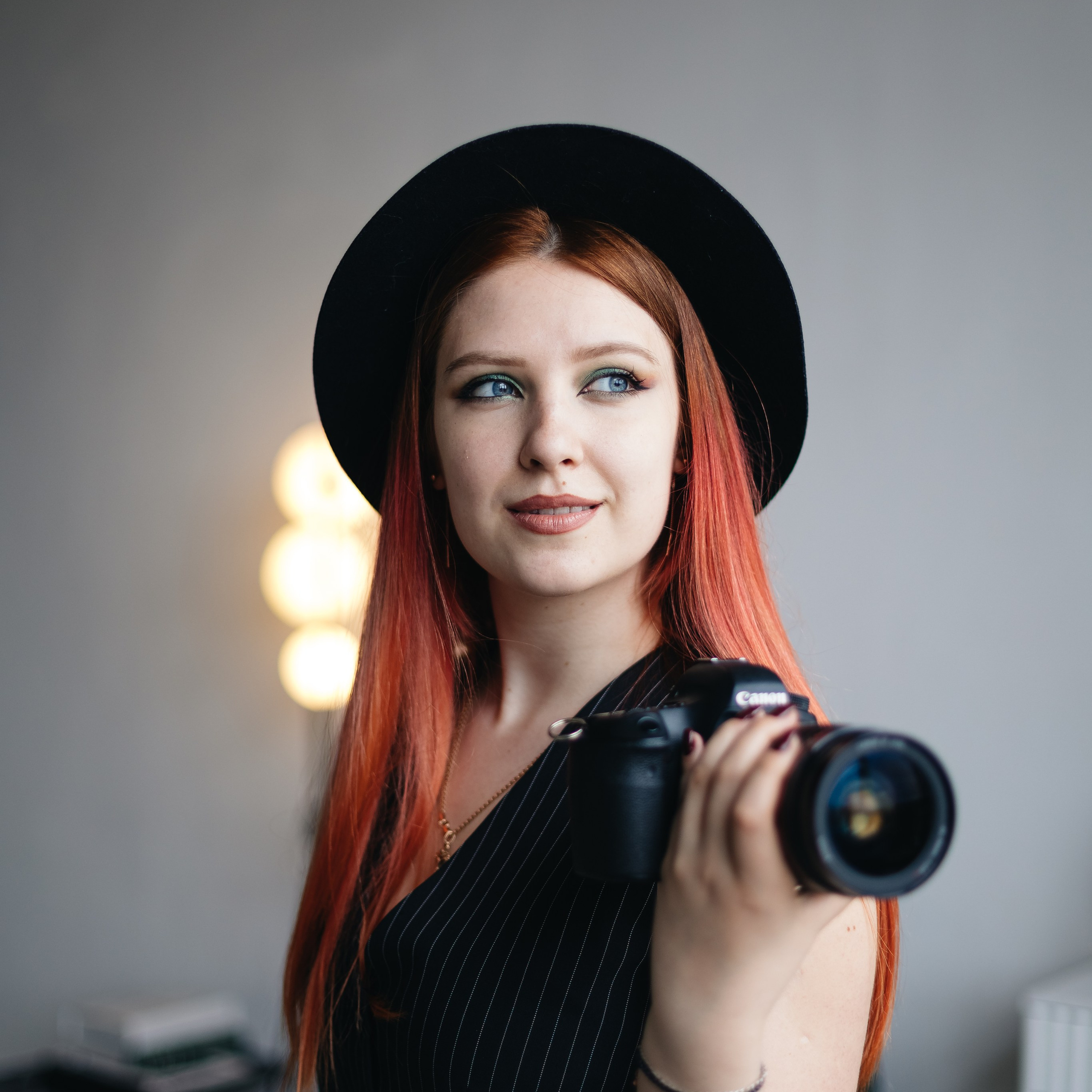 Контакты. Ирина Бешляга. Фотограф в Москве и по всей России