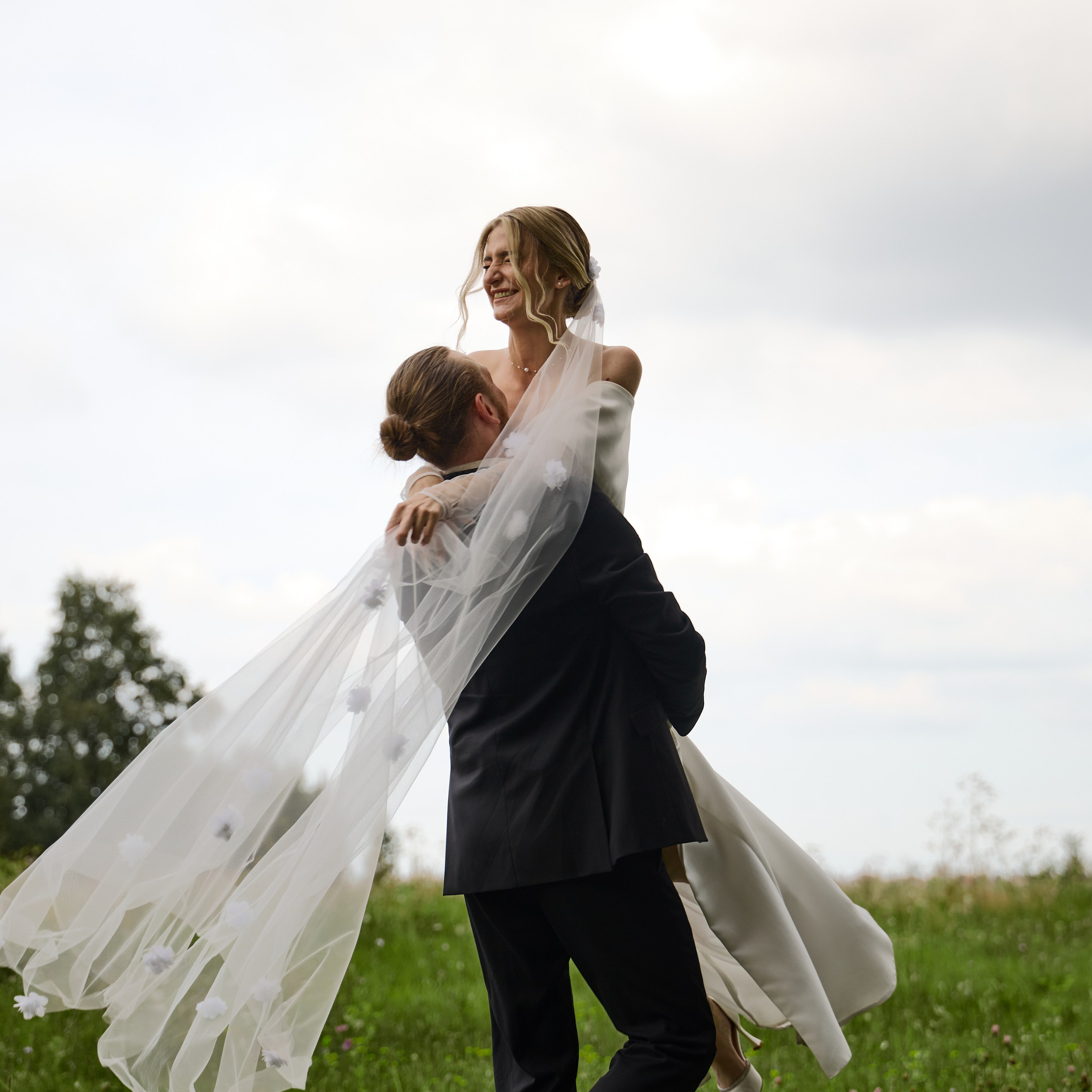 Свадебная фотосессия цена. Фотограф и видеограф в Кургане Леонид Корнильев