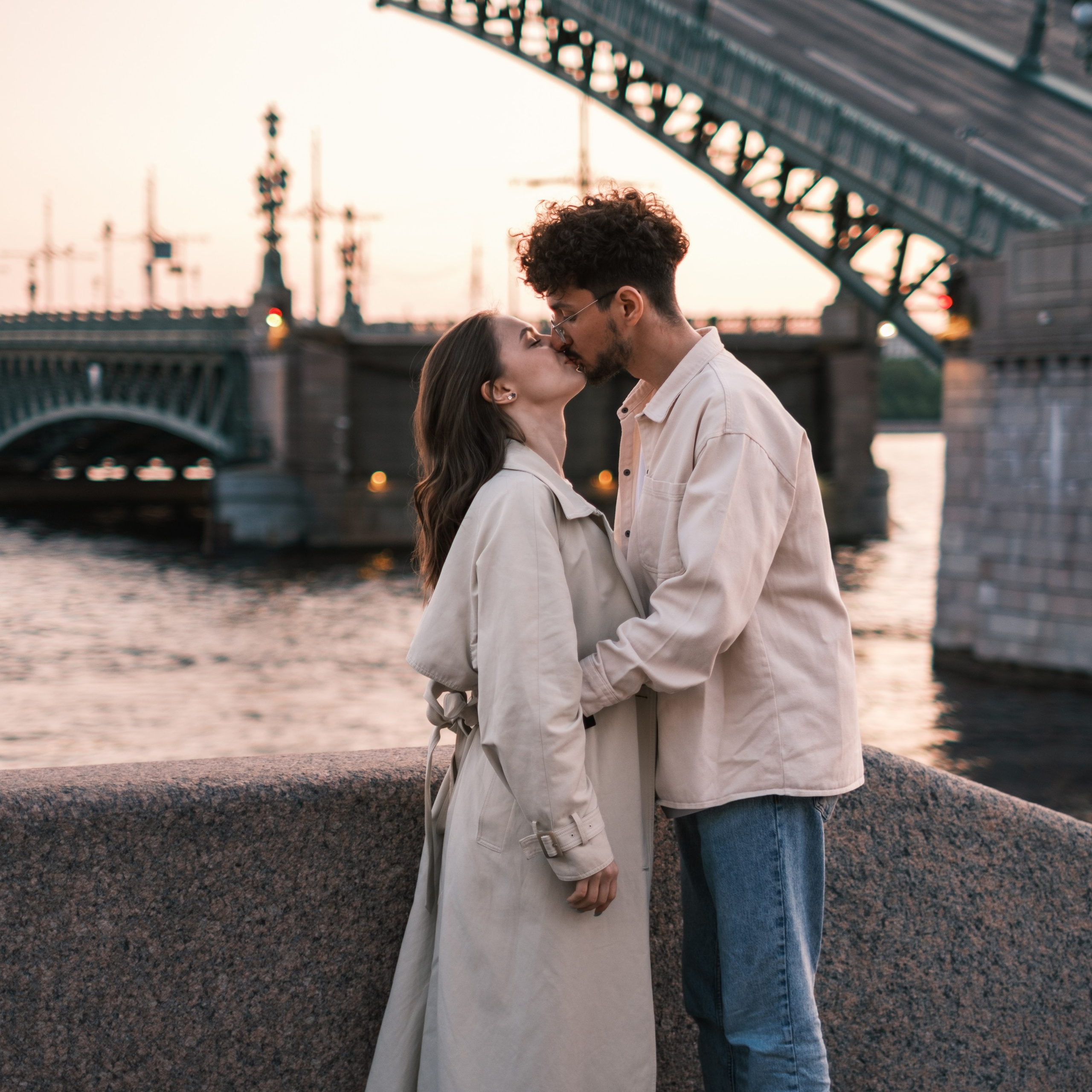 Свадебный и портретный фотограф Иван в Санкт-Петербурге | Профессиональная фотосъёмка