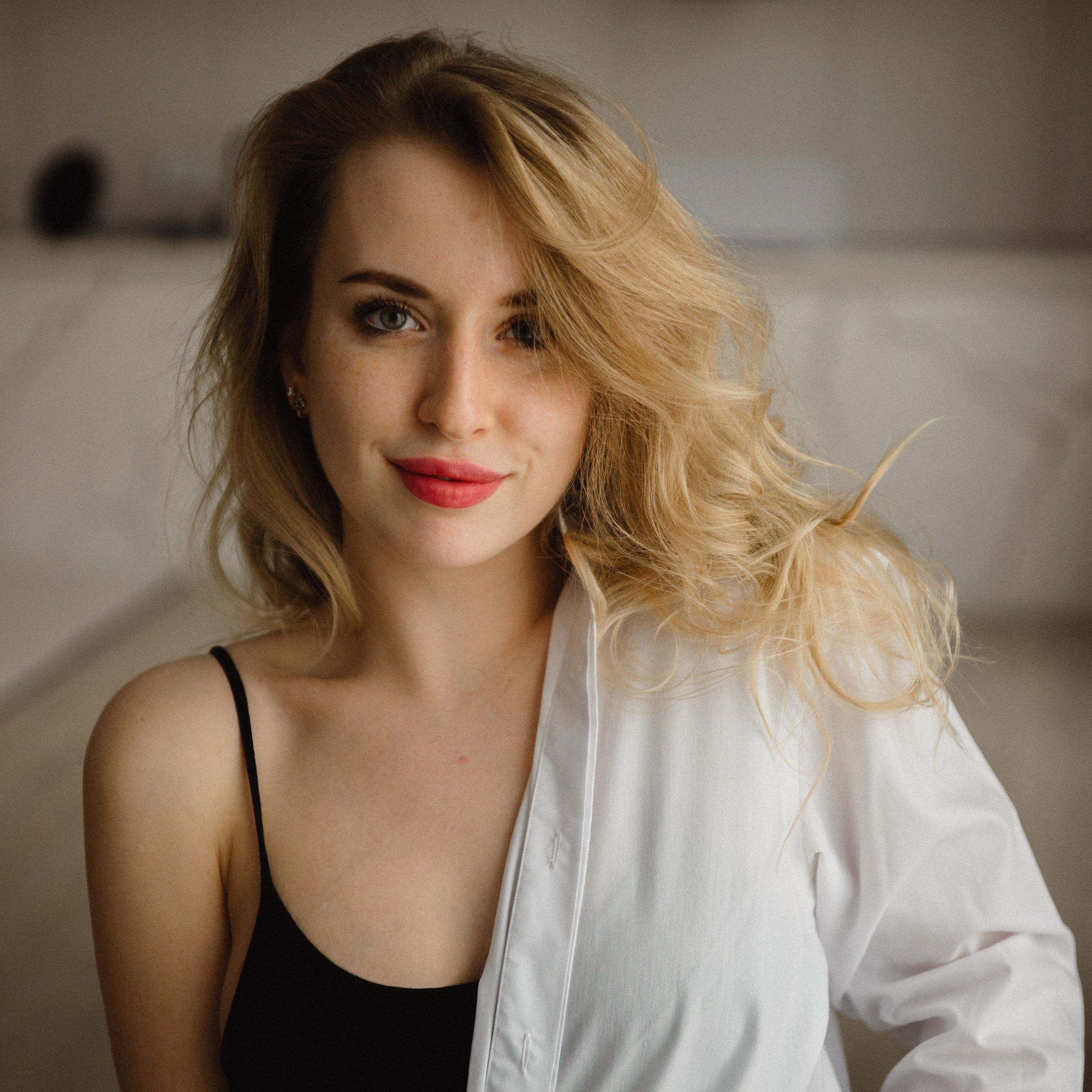 Пакеты услуг по фотосъемке в Санкт-Петербурге. Бренд и контентные фотосессии, портреты и лавстори в Санкт-Петербурге