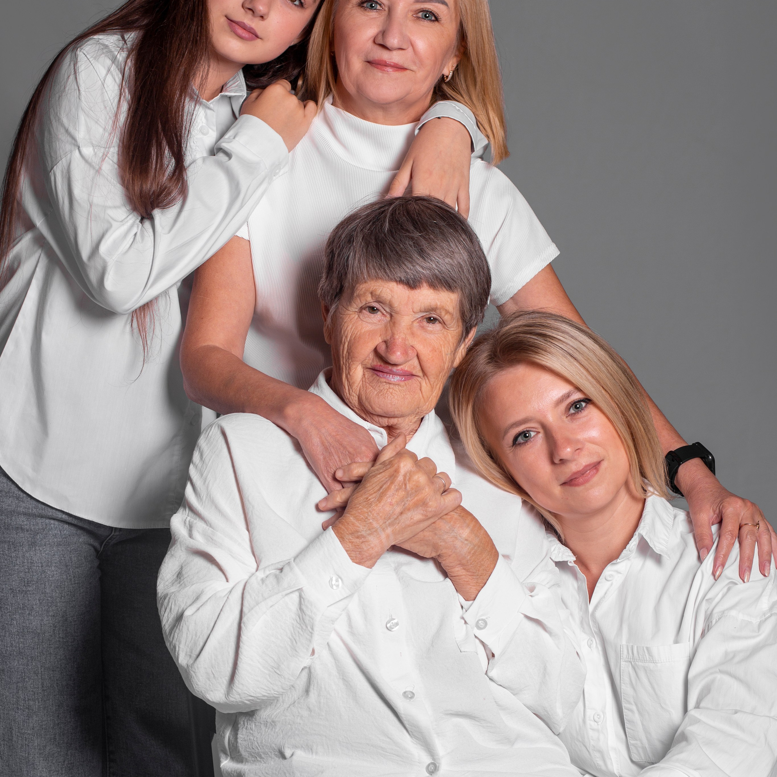 Фотограф беременности и женского портрета Виктория Энгель