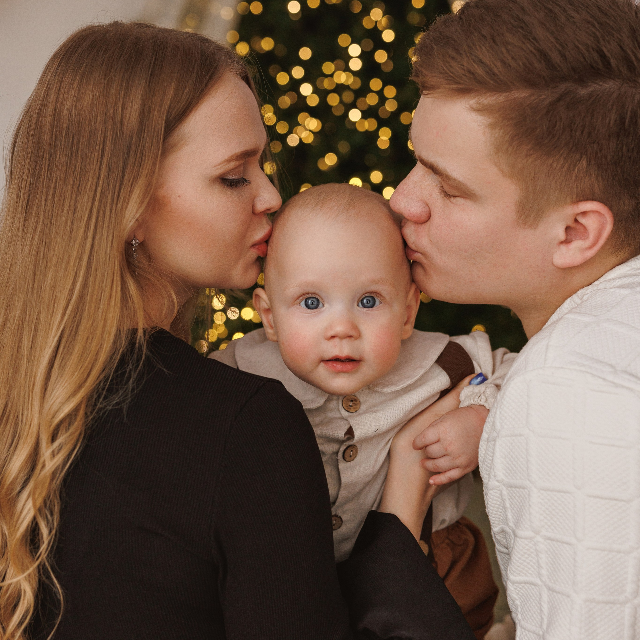 Новогодние фотосессии 2026. Профессиональная детская и семейная фотостудия в Краснодаре