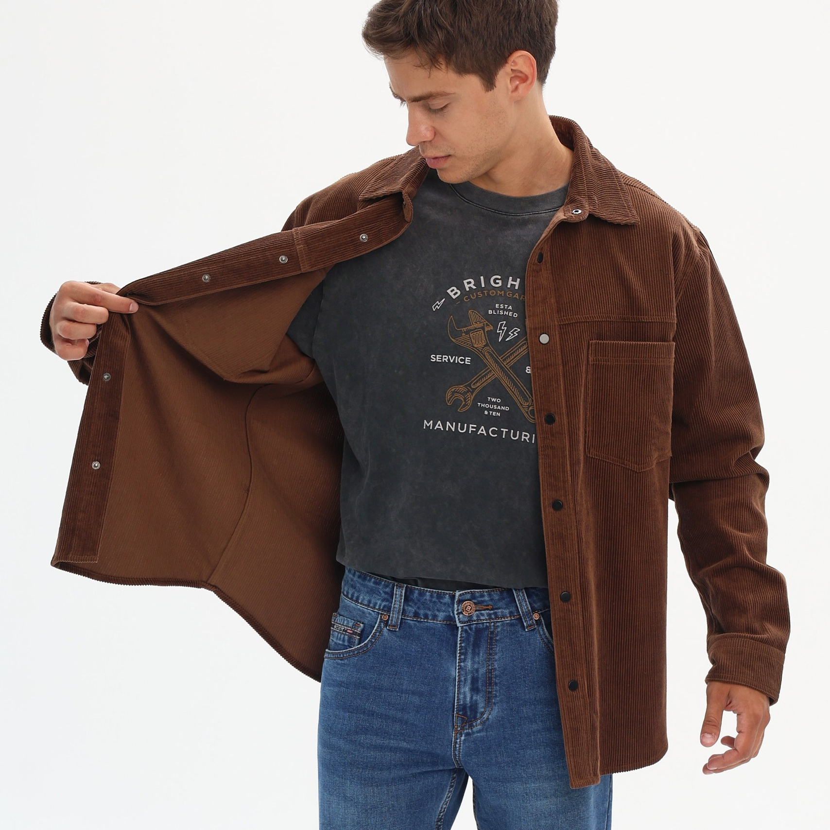 Каталожные фото одежды, сборные съемки для маркетплейсов Вайлдберриз, Новосибирск. Съемка фото и видео для маркетплейсов Вайлдберриз, Озон в Новосибирске