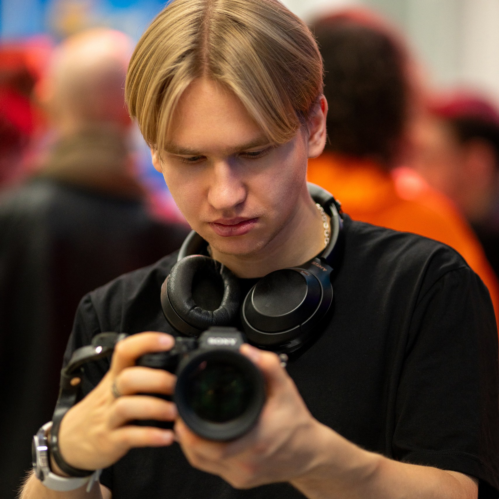 Контакты. Главная