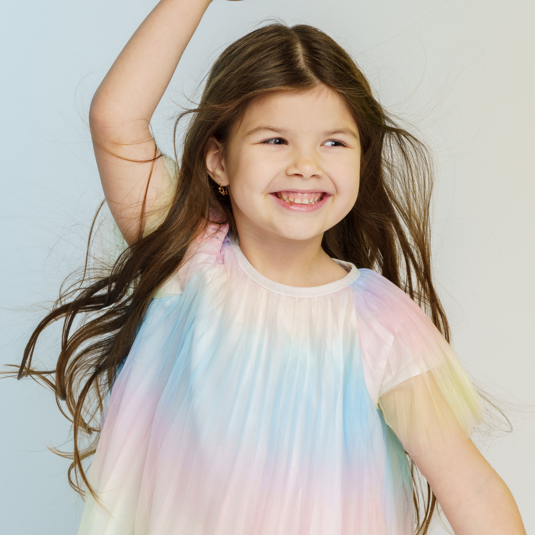 Предметная съемка и видеопродакшн одежды, сумок для маркетплейсов, сайтов, каталогов. Студия коммерческой съемки ХВОЯ