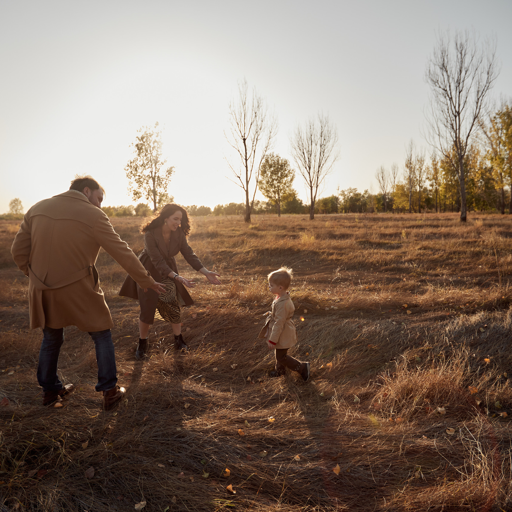 Фотограф в Астрахани съемка семей беременности лавстори