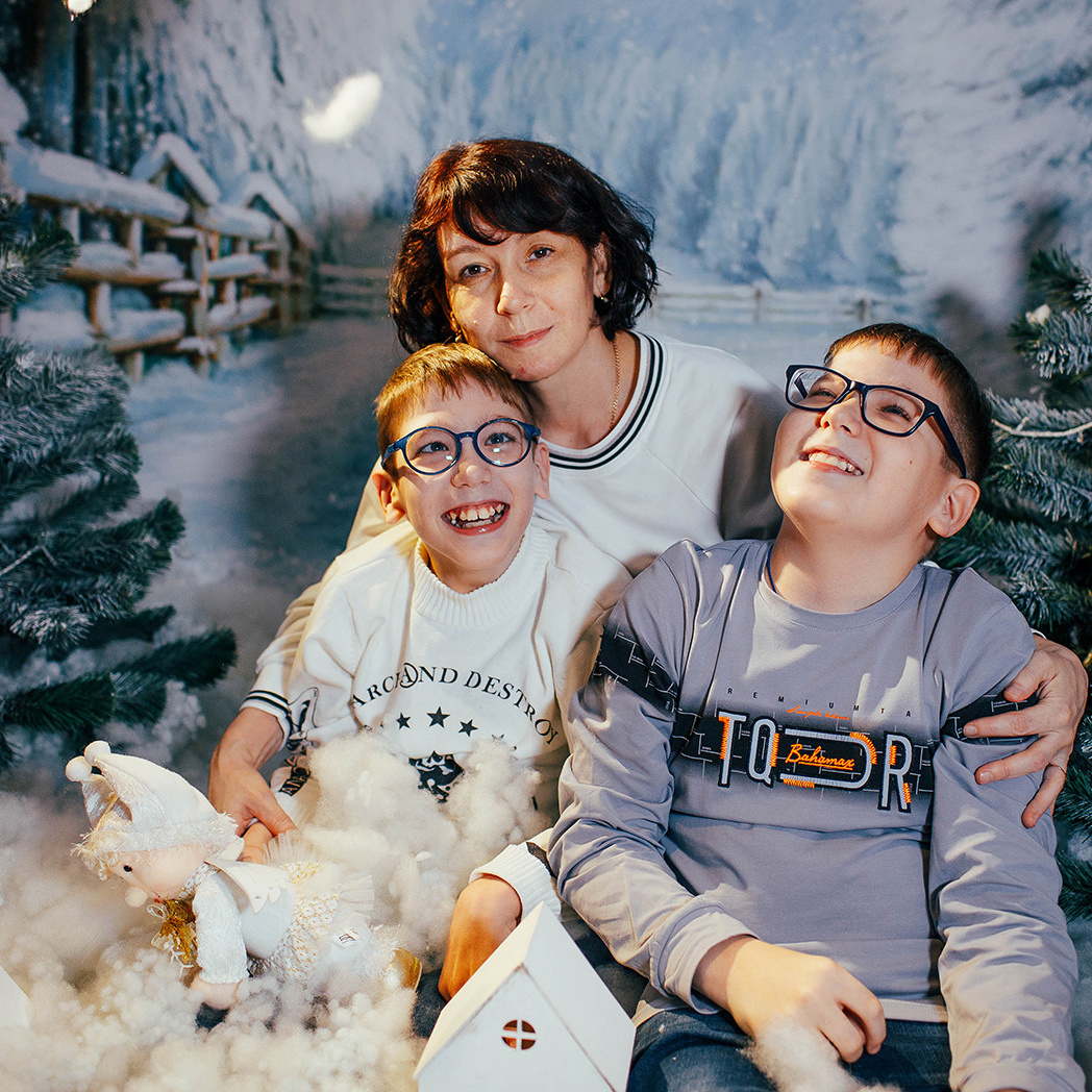 Стоимость семейной съемки в Новороссийске, Кабардинке. Саша Свенская — фотограф и фоторежиссер Новороссийск, Кабардинка