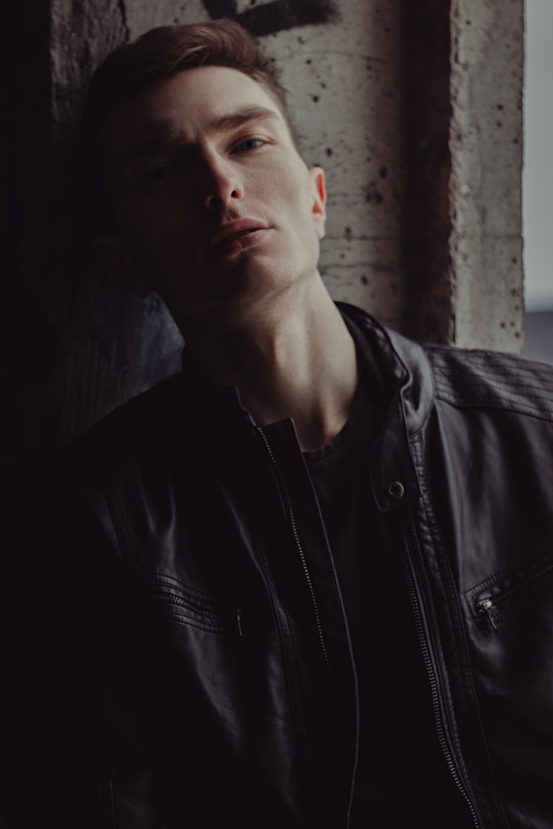 Контакты. Портретный фотограф в Калуге Денис Чичагов