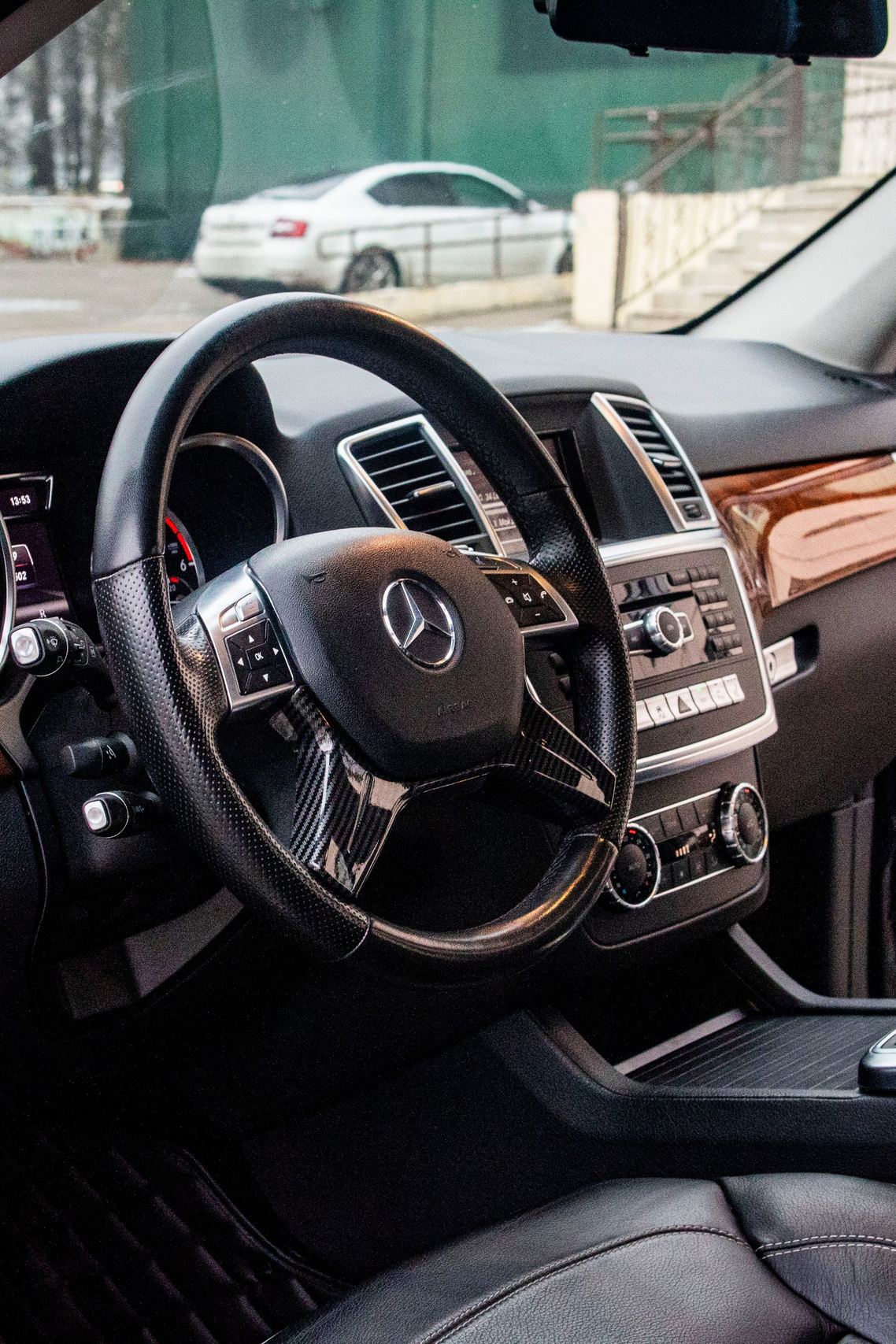 Фотограф в Москве — уличные фотосессии и мероприятия