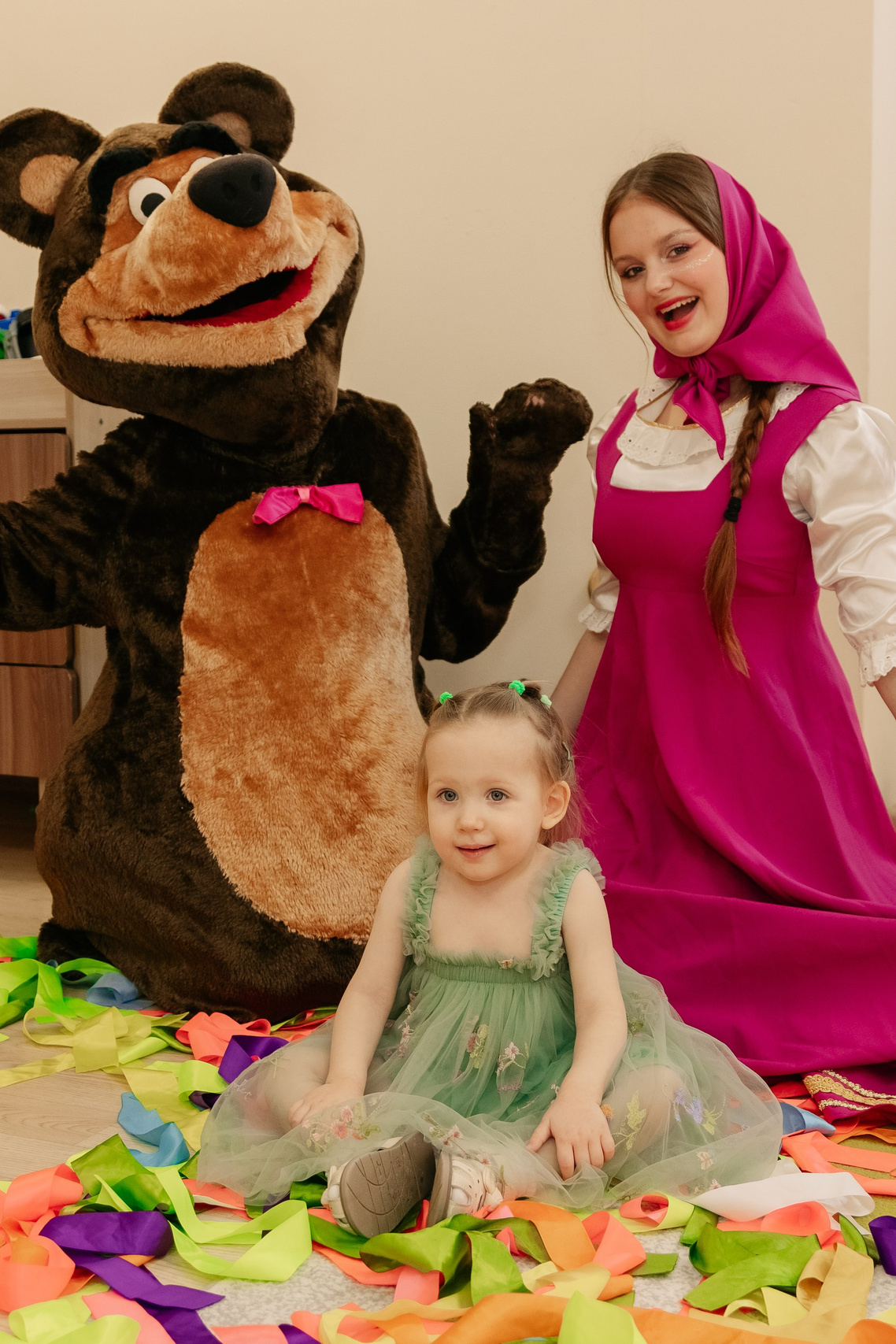 Репортаж (роддом, будни в саду, ДР в лофте). Фотограф на первый годик, семейный и детский фотограф в Новосибирске