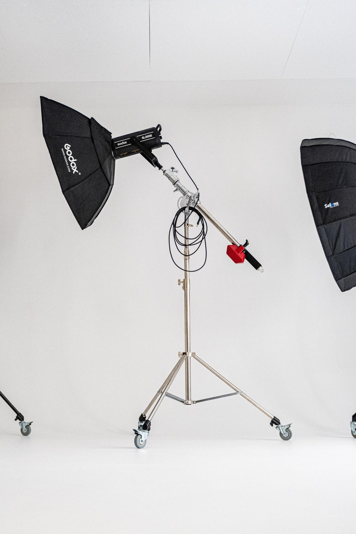 Услуги и Прайс. Раптовый Александр Предметный и рекламный фотограф в Москве