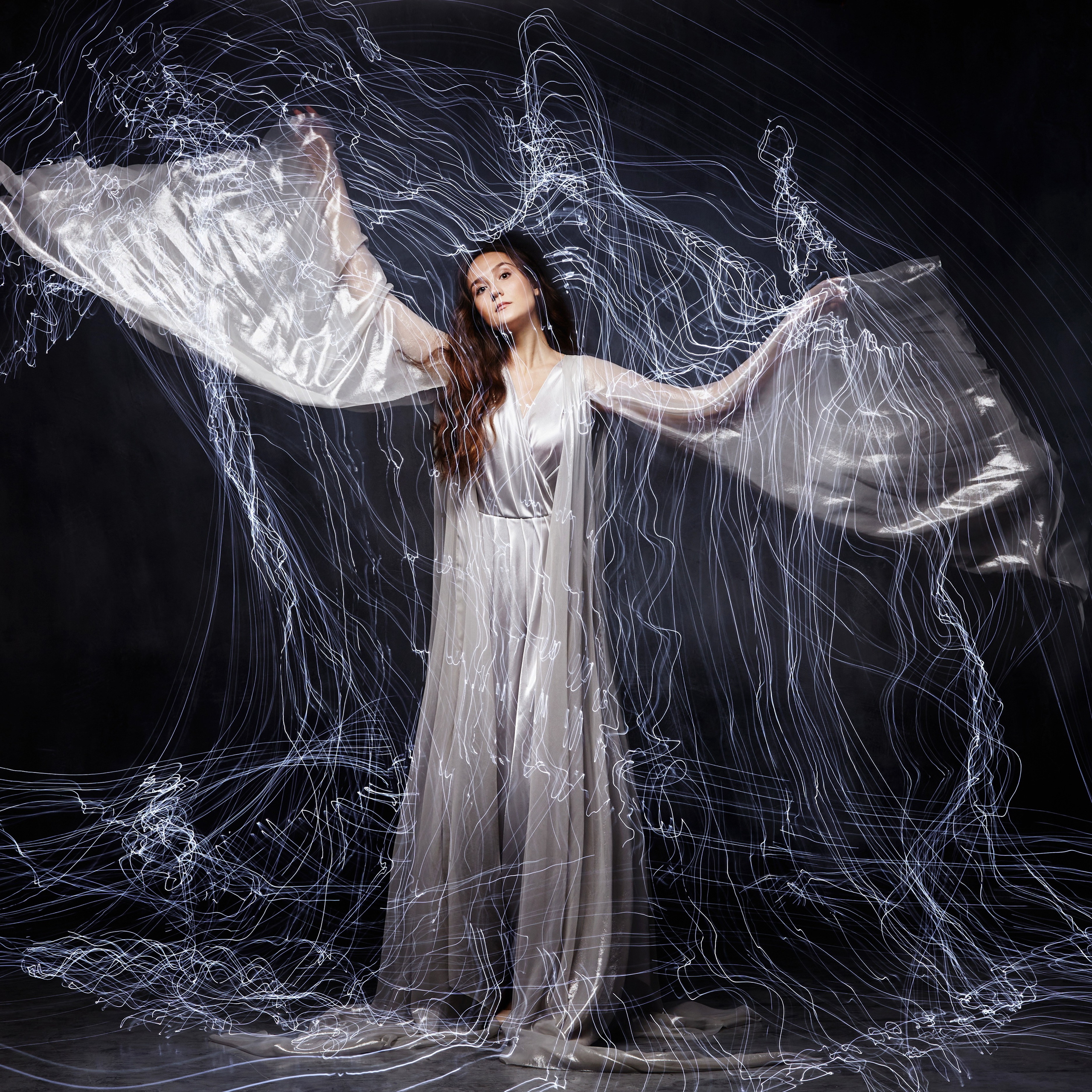 ручная обработка золотой поталью и текстурным лаком фото Владимир Лёвин