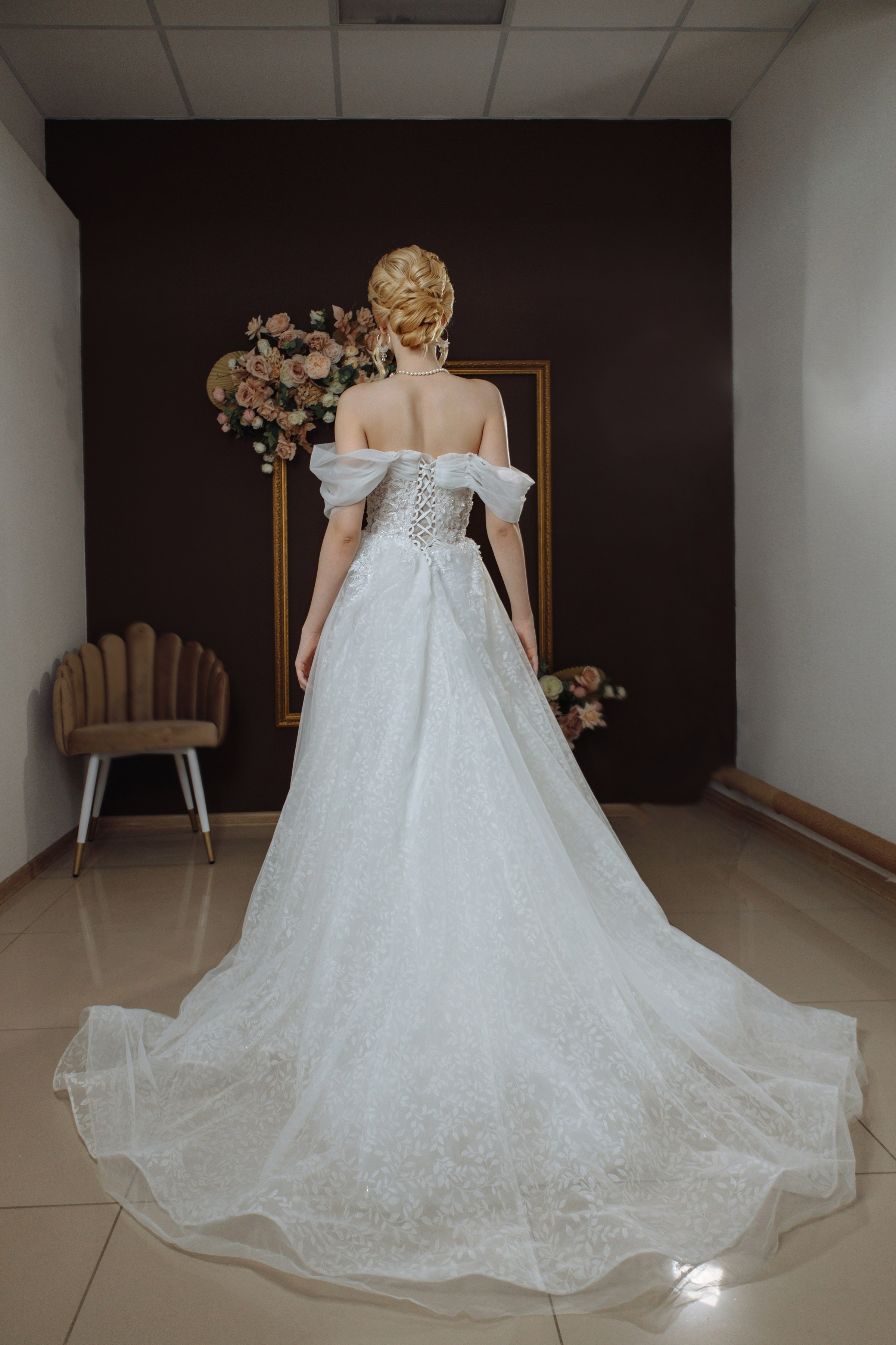 Распродажа. Свадебный салон Саратов — Charmante