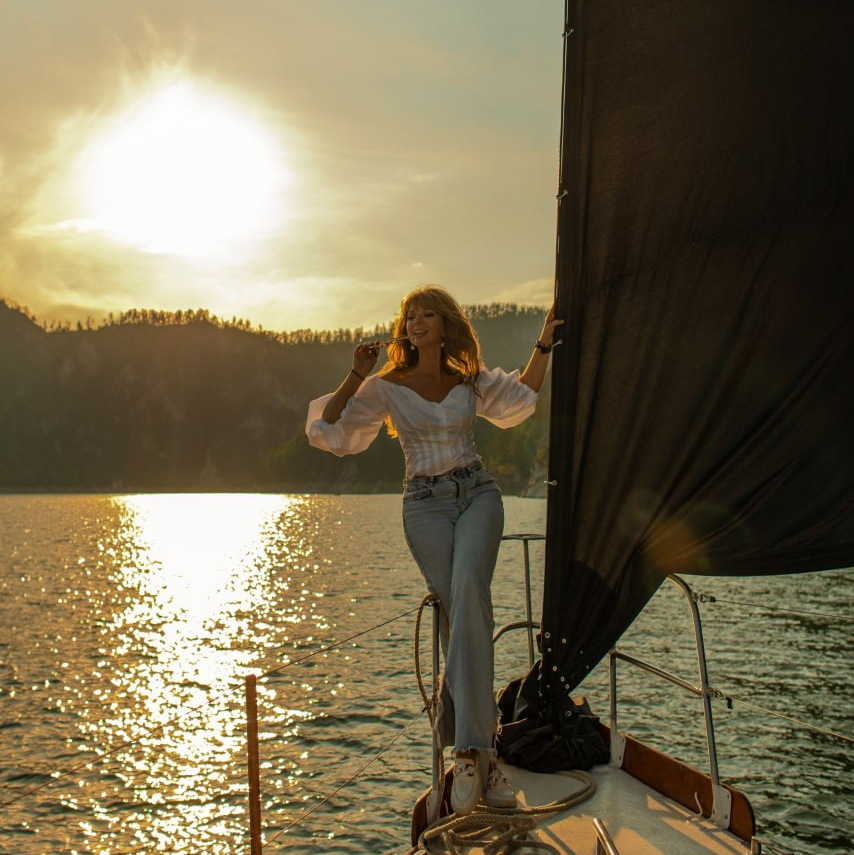 Услуги. RestPlace — айсфлоатинг, яхты, хивусы — активный отдых Красноярск