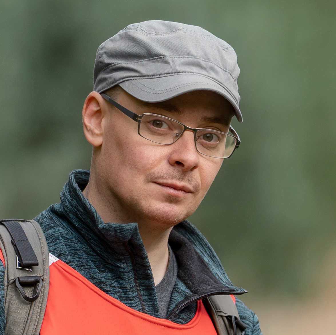 Contacts. Sergey Sutkovoy — Designer, photographer, traveler, woodworker