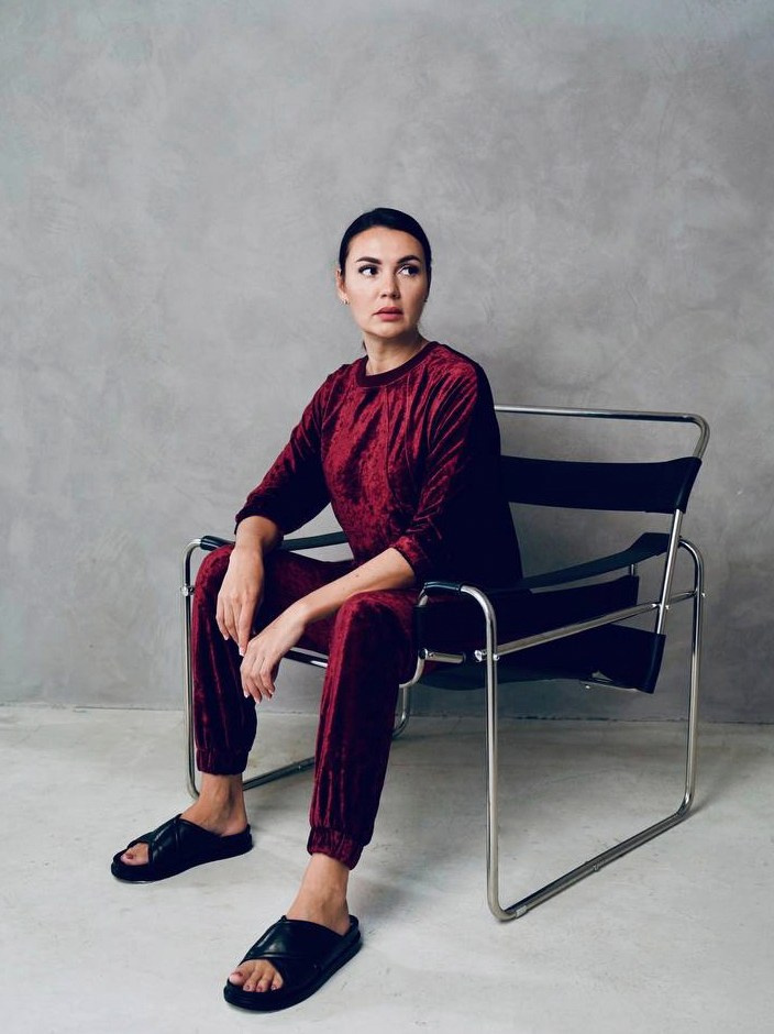 Женская одежда, бренд женской одежды, PIKANTO, одежда с минималистичным дизайном и расслабленными силуэтами. PIKANTO — бренд женской одежды