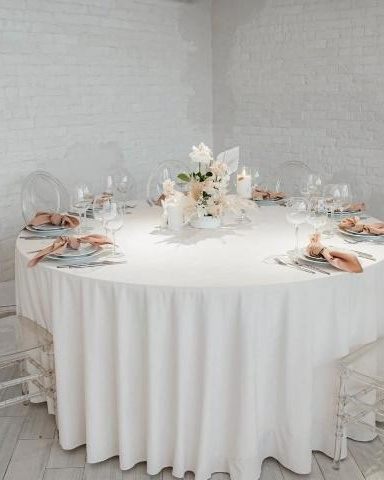 Дом и зал Панорама