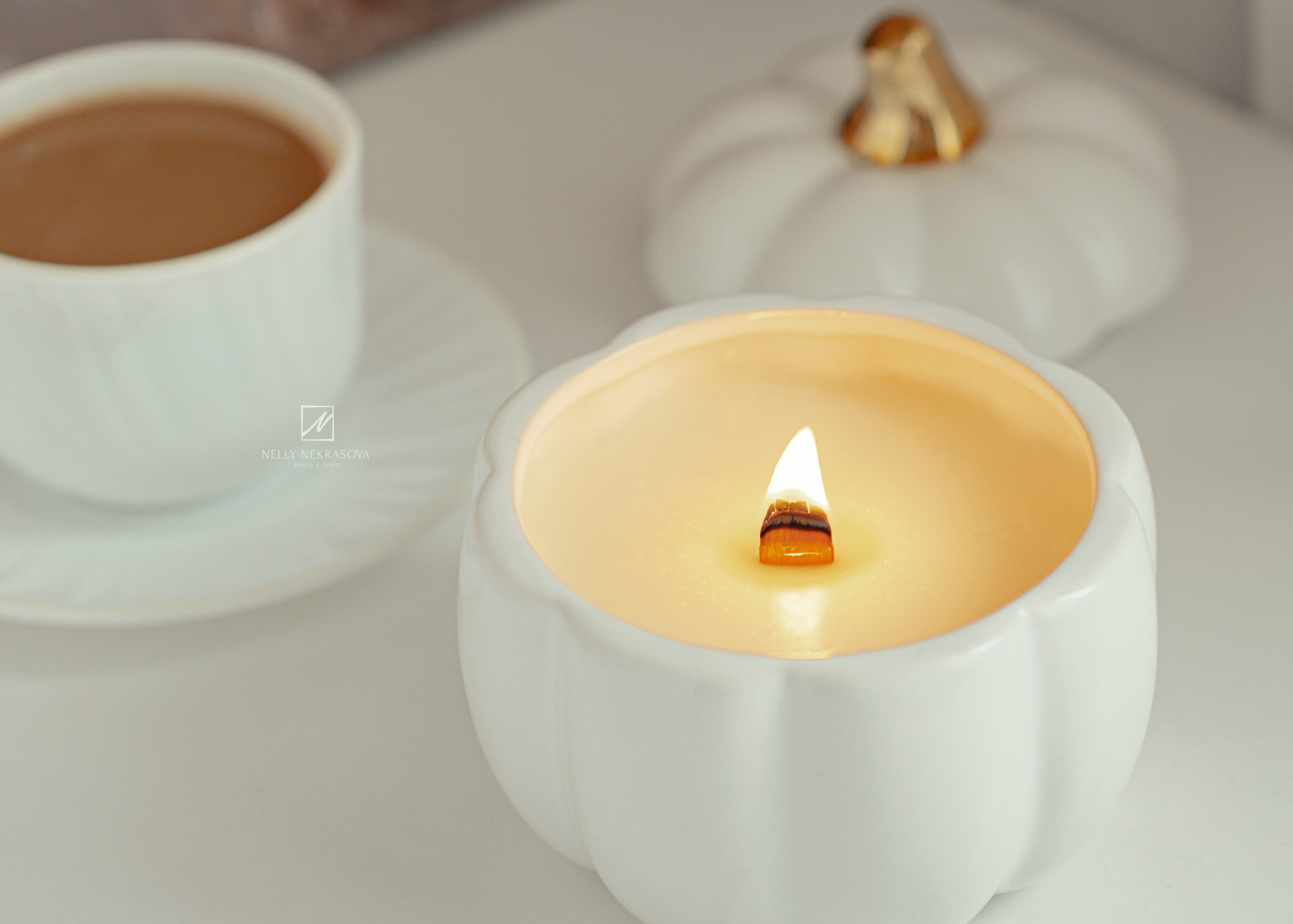 Самая осенняя свеча. Фотограф и искусствовед в Туле и Санкт-Петербурге Нелли Некрасова