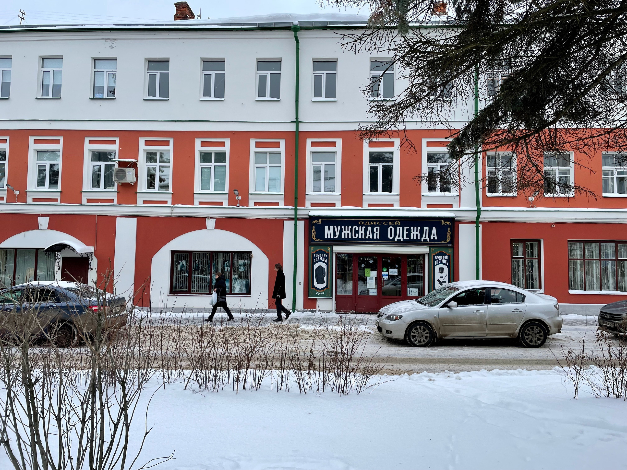 Рыбинск – город, в котором история оживает. Проект «Фотокладовка»: блог уличной фотографии в формате street photo