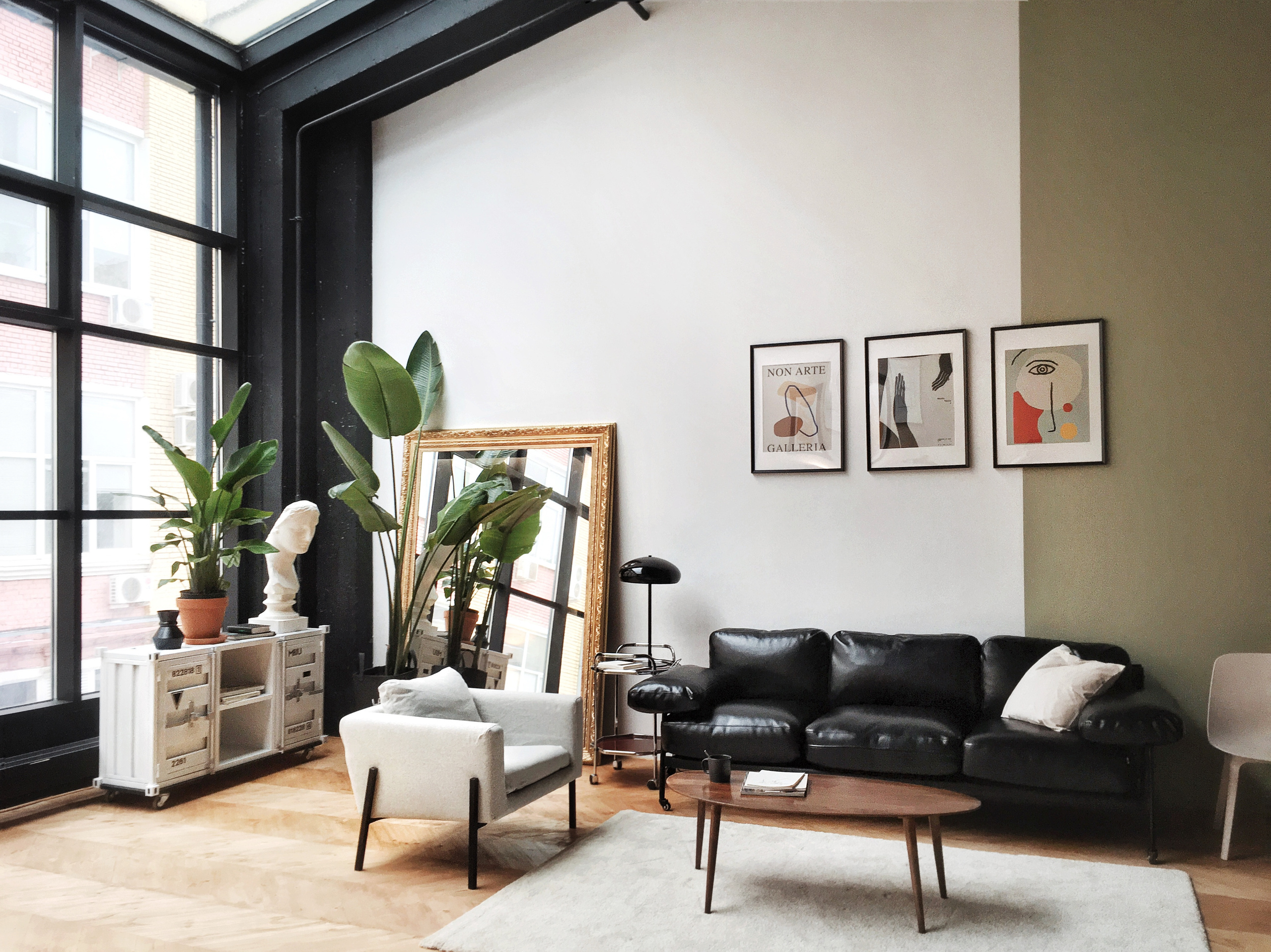 Фотостудии в Москве. Ангелина Богданова, междисциплинарная художница