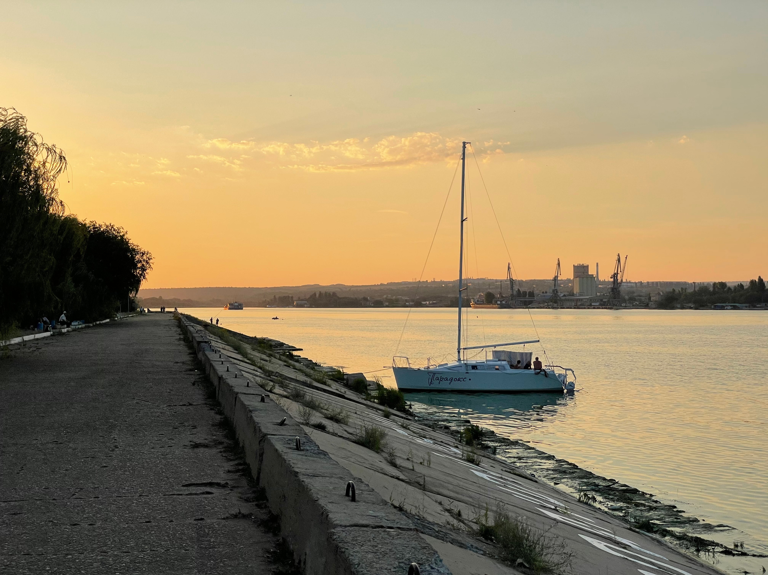 ВИЗУАЛЬНЫЕ И ЗВУКОВЫЕ РЕШЕНИЯ ДЛЯ БИЗНЕСА И СЪЁМОК ТЕЛЕТЕЛА