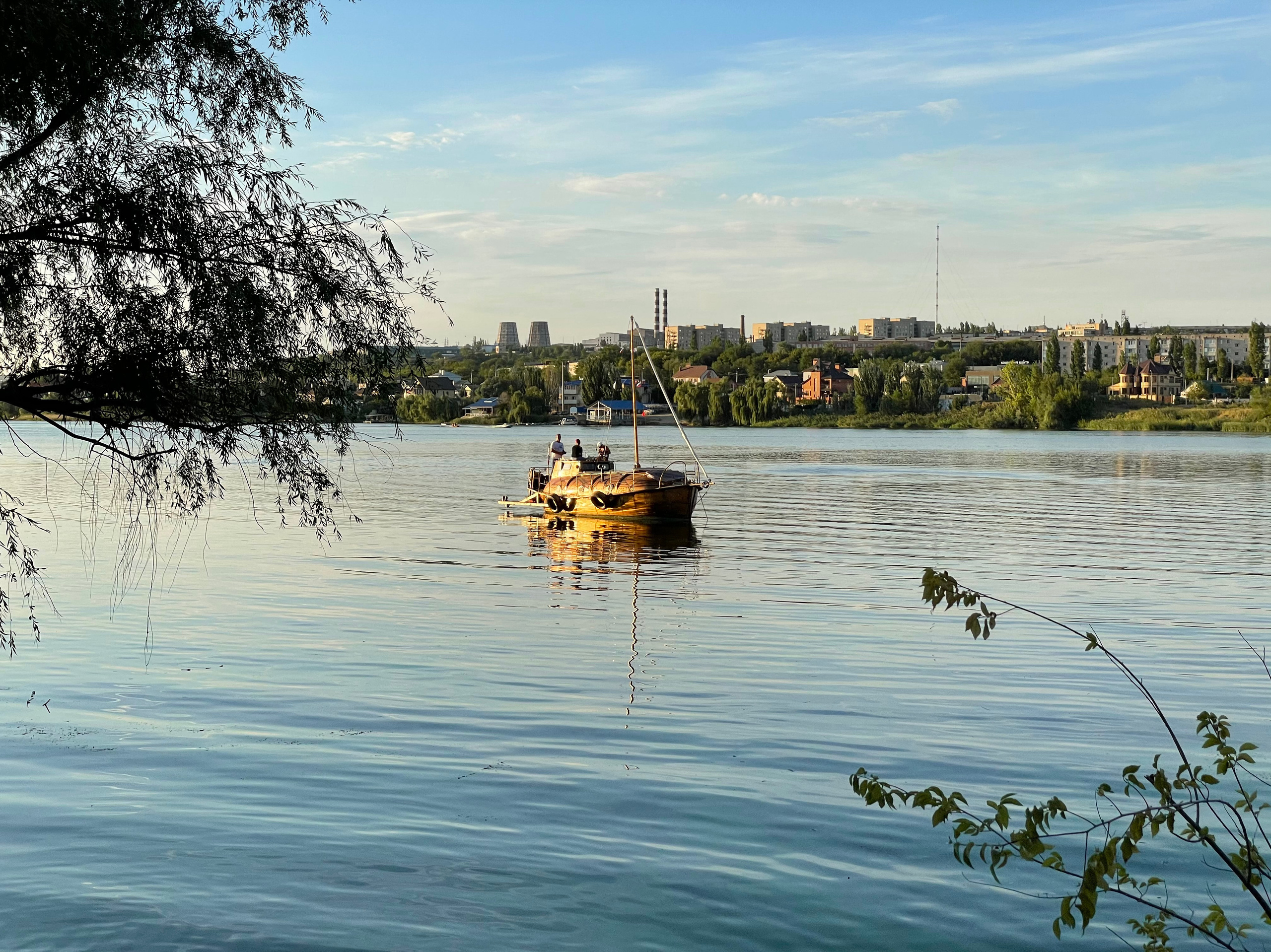ВИЗУАЛЬНЫЕ И ЗВУКОВЫЕ РЕШЕНИЯ ДЛЯ БИЗНЕСА И СЪЁМОК ТЕЛЕТЕЛА