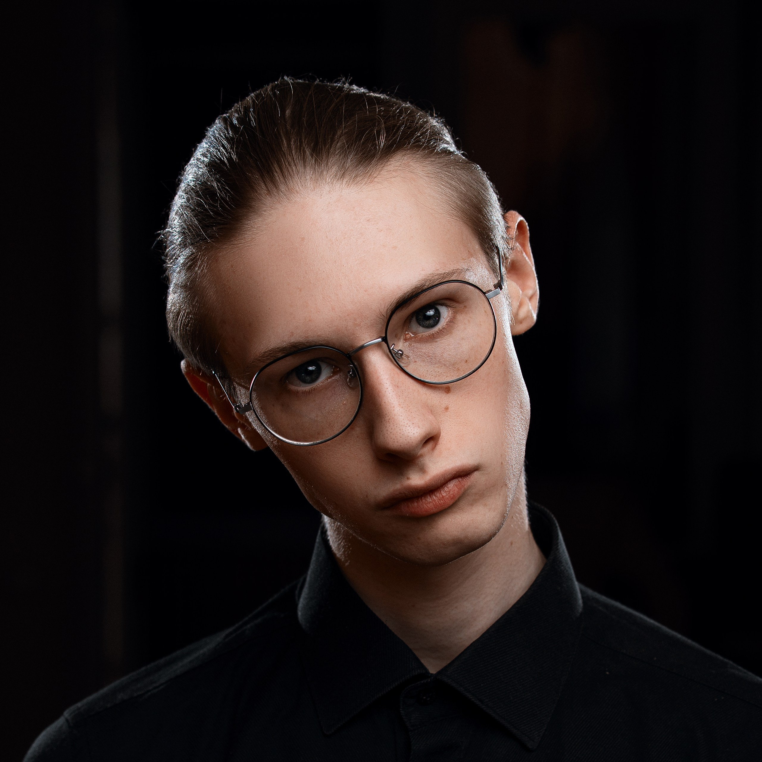 Контакты. Азиев Александр|Портретный фотограф