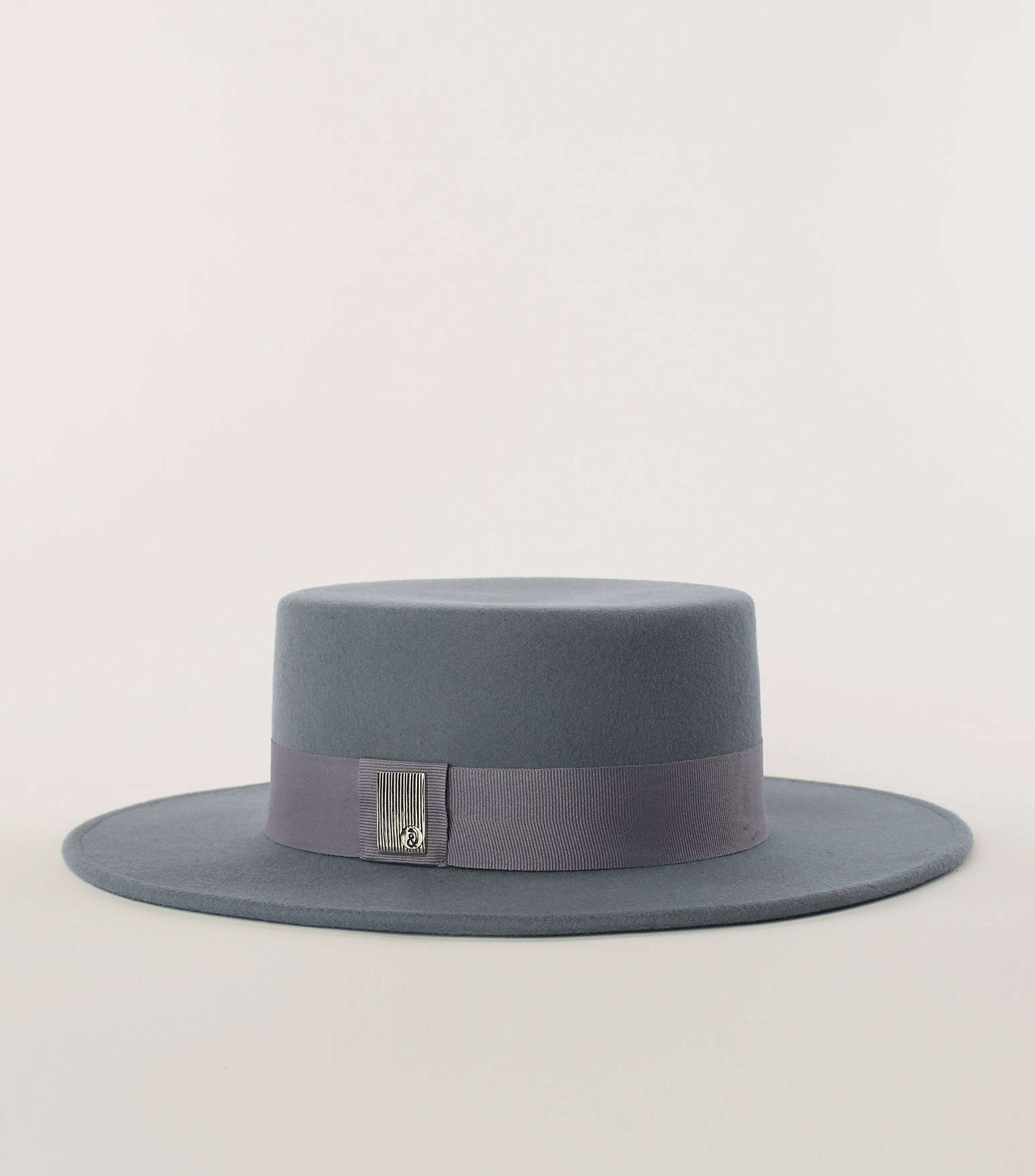 Каталожная фотография. Рекламный фотограф в Москве Егор Гончаров