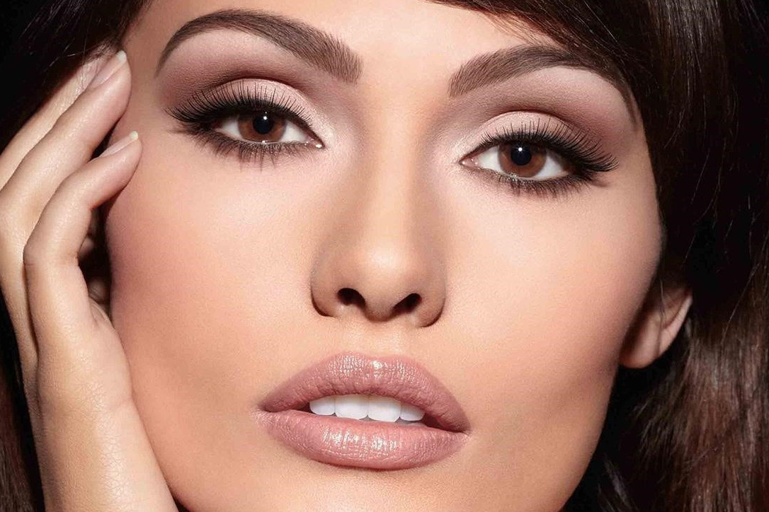 ПРО МАКИЯЖ И ПРИЧЕСКУ